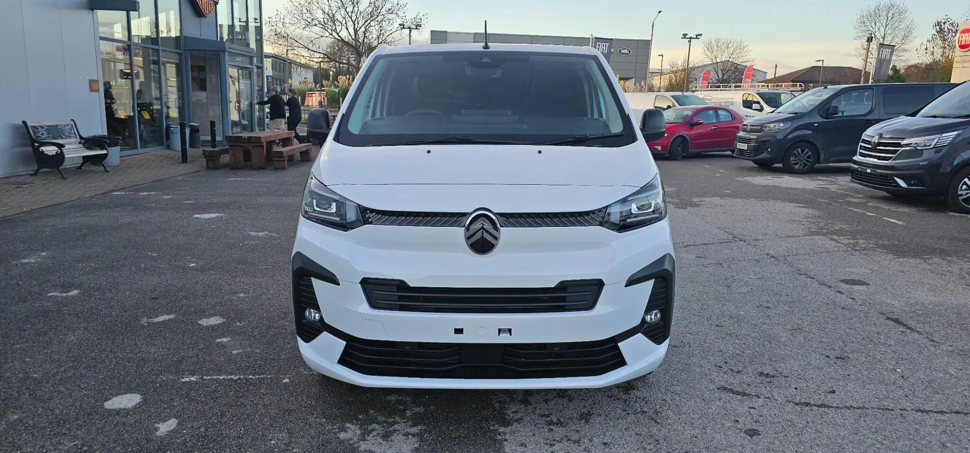 Citroen Dispatch 1.5 BlueHDi 1000 Driver XL LWB Euro 6 (s/s) 6dr YP26WYW Image 2