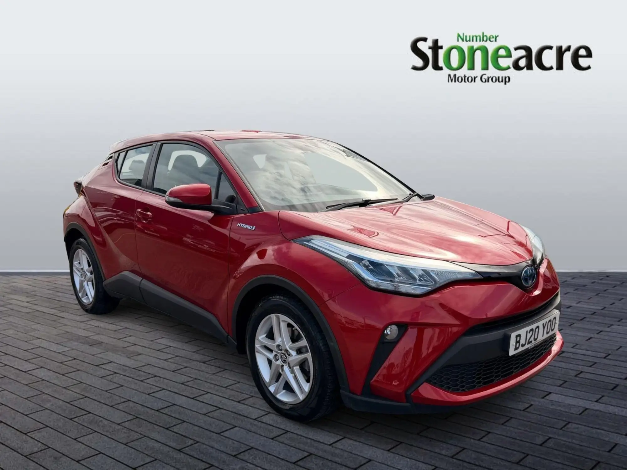 Toyota C-HR Self-Charging Hybrid 1.8 VVT-h Icon SUV 5dr Petrol Hybrid CVT Euro 6 (s/s) (122 ps) BJ20YOO Image 1