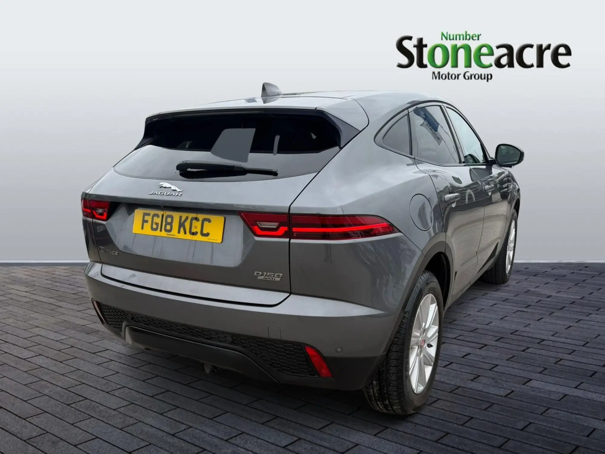 Jaguar E-Pace 2.0 D150 S Auto AWD Euro 6 (s/s) 5dr FG18KCC Image 3