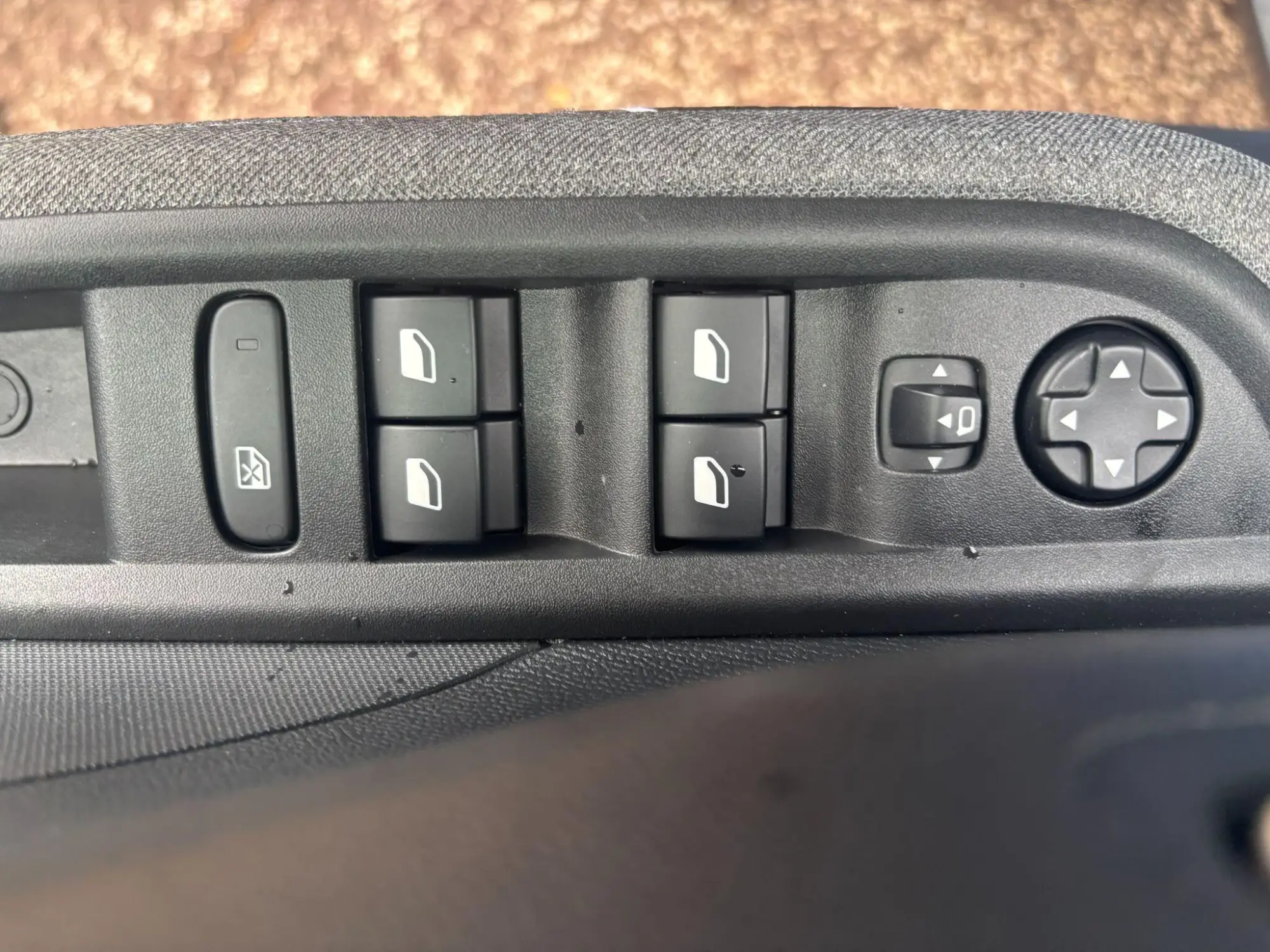 Vauxhall Frontera Electric Image 13 Vauxhall Frontera Electric Image 13