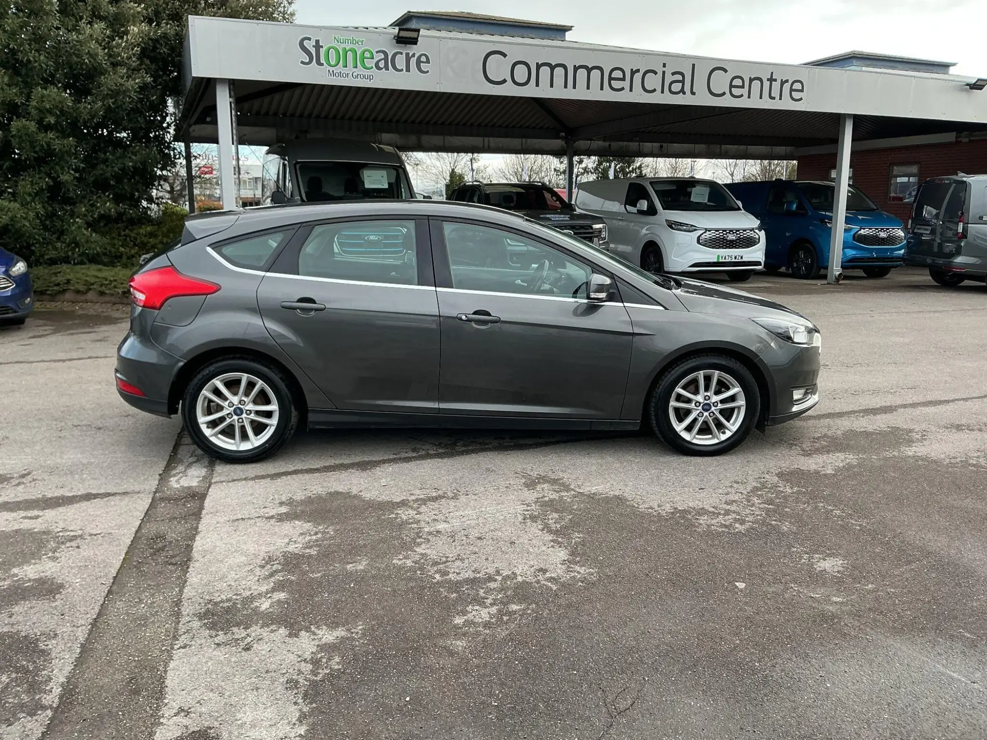 Ford Focus 1.5 TDCi Zetec Hatchback 5dr Diesel Manual Euro 6 (s/s) (120 ps) YD66ZDY Image 2