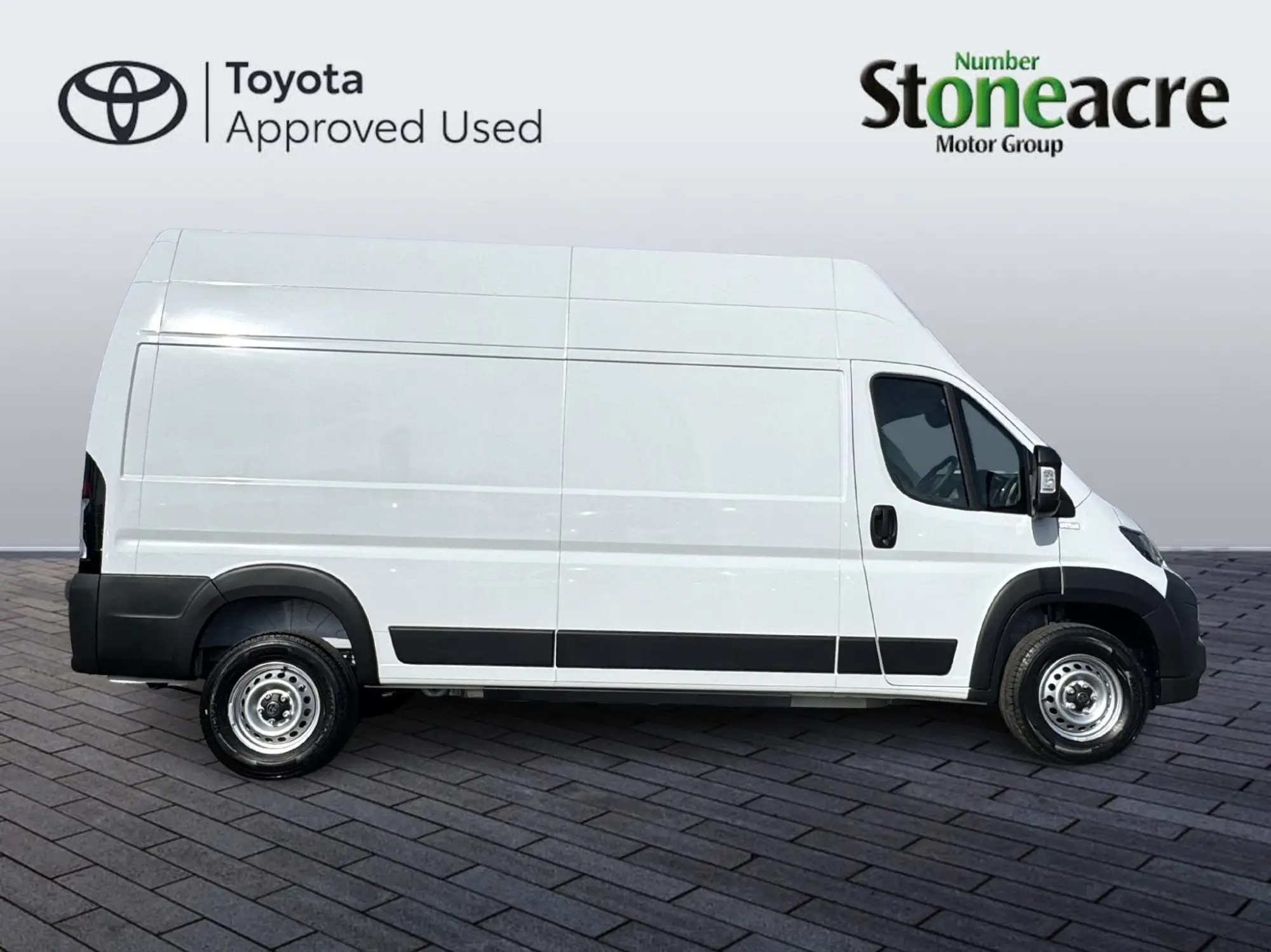 Toyota Proace Max Image 2