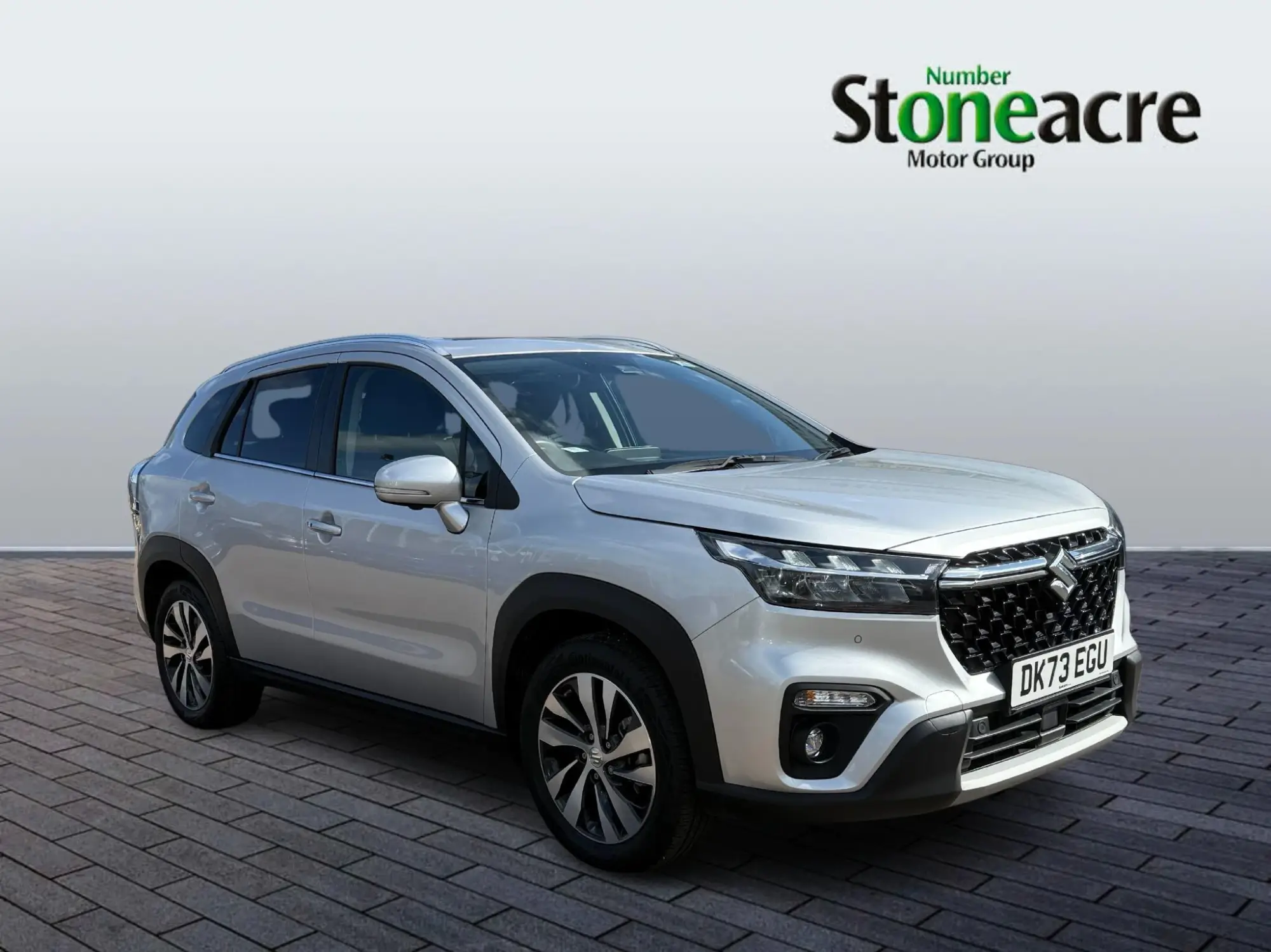 Suzuki S-Cross Hybrid Image 1