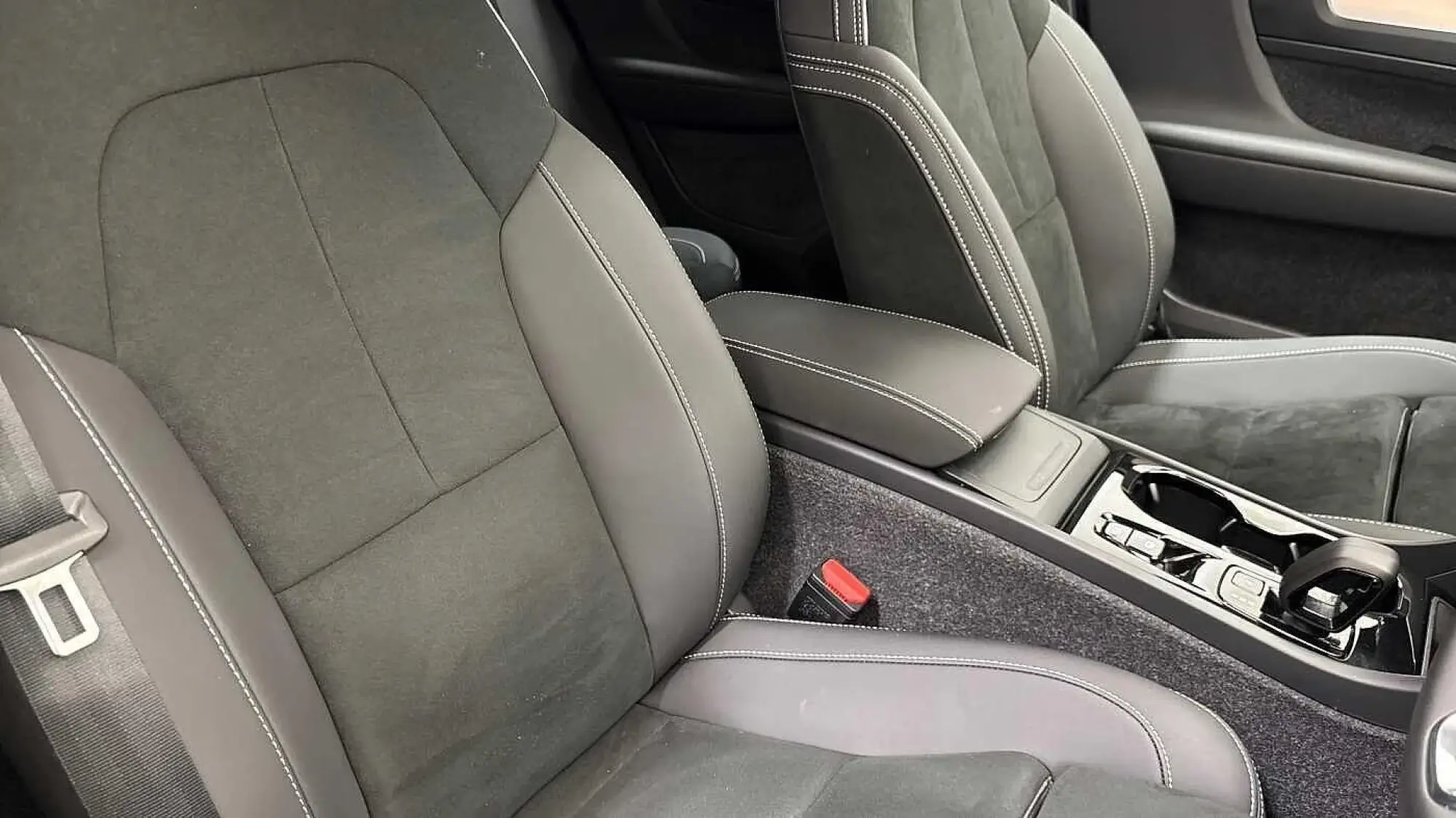 Volvo XC40 Image 27 Volvo XC40 Image 27