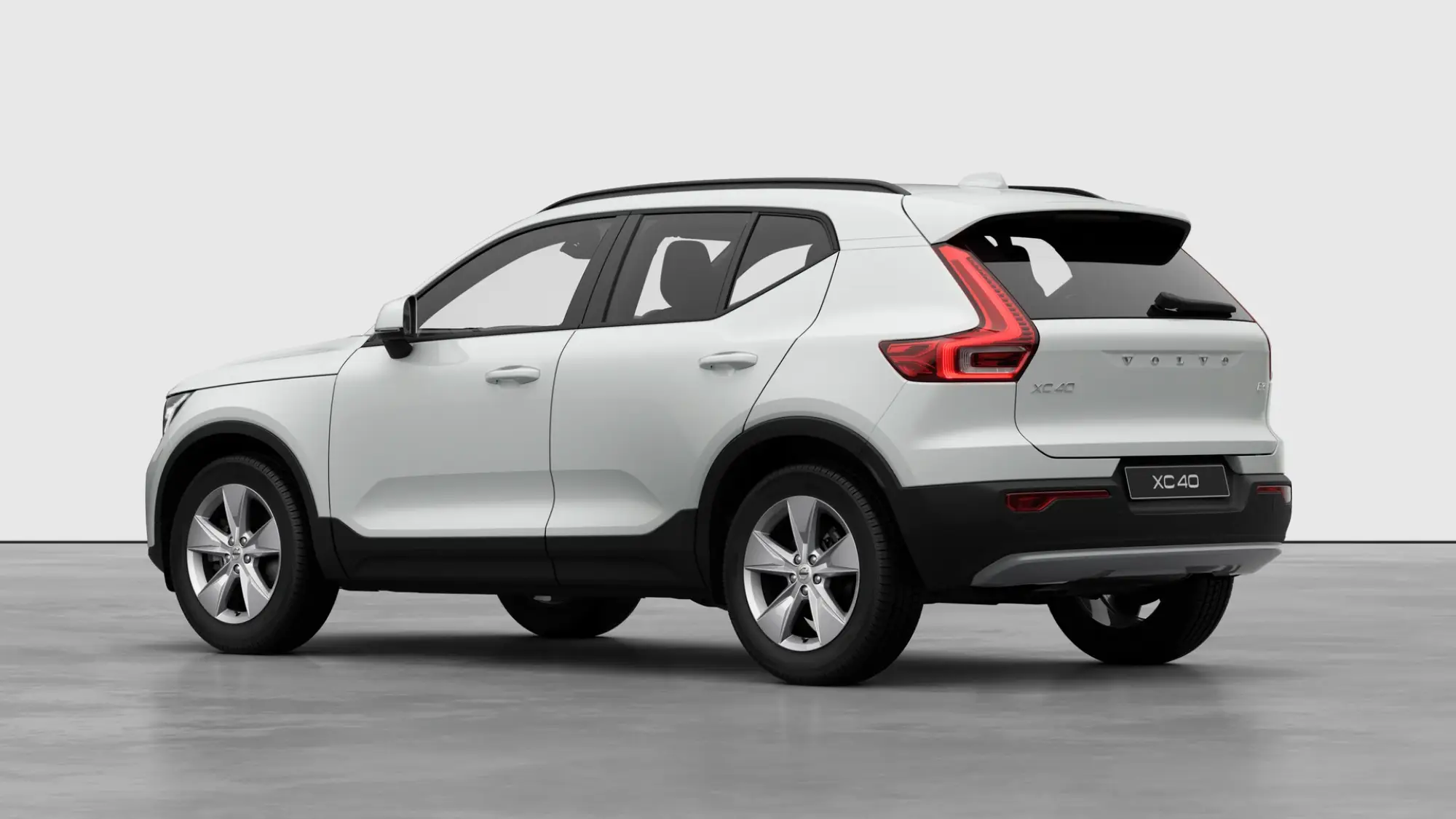 Volvo XC40 2.0 B3P Core 5dr Auto Image 3