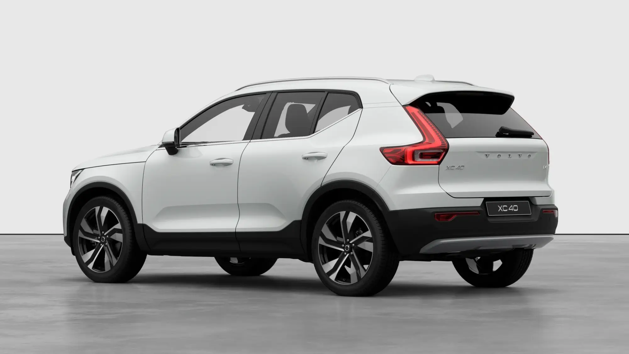 Volvo XC40 2.0 B4P Ultra Bright 5dr Auto Image 3
