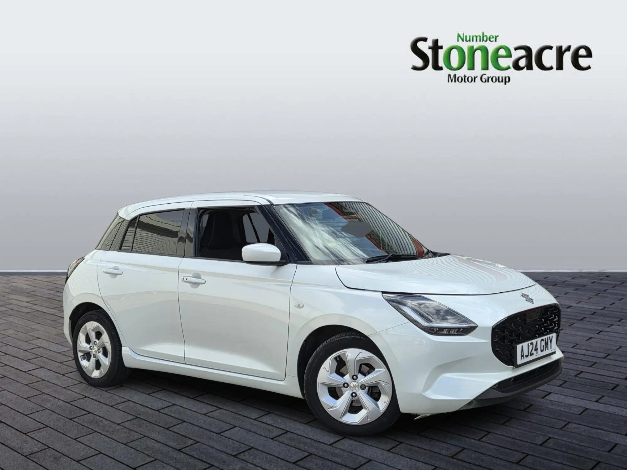 Suzuki Swift 1.2 MHEV Motion Euro 6 (s/s) 5dr AJ24GMY Image 1
