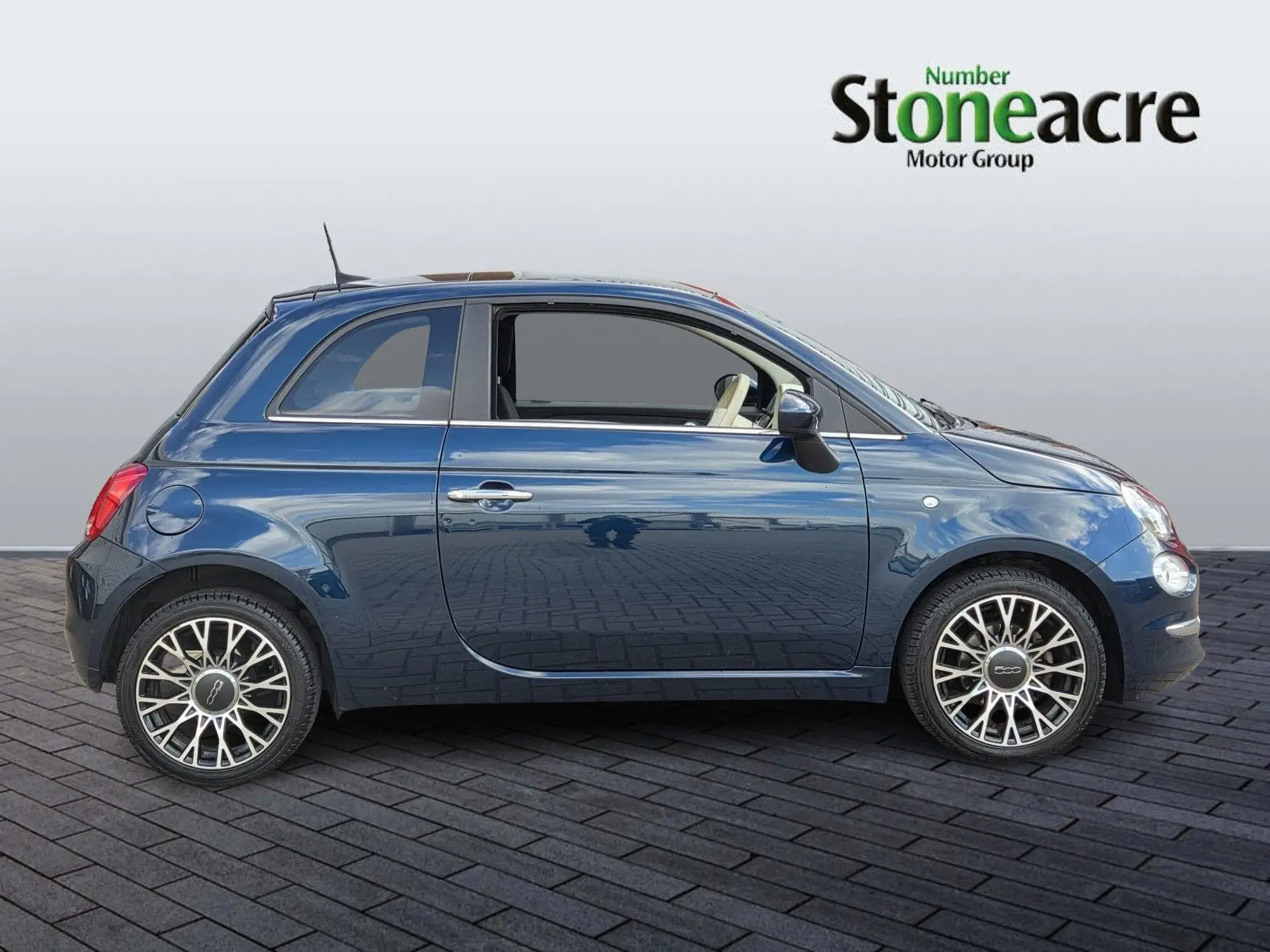 Fiat 500 Hybrid 500 1.0 70hp Mild Hybrid YP23WFS Image 2