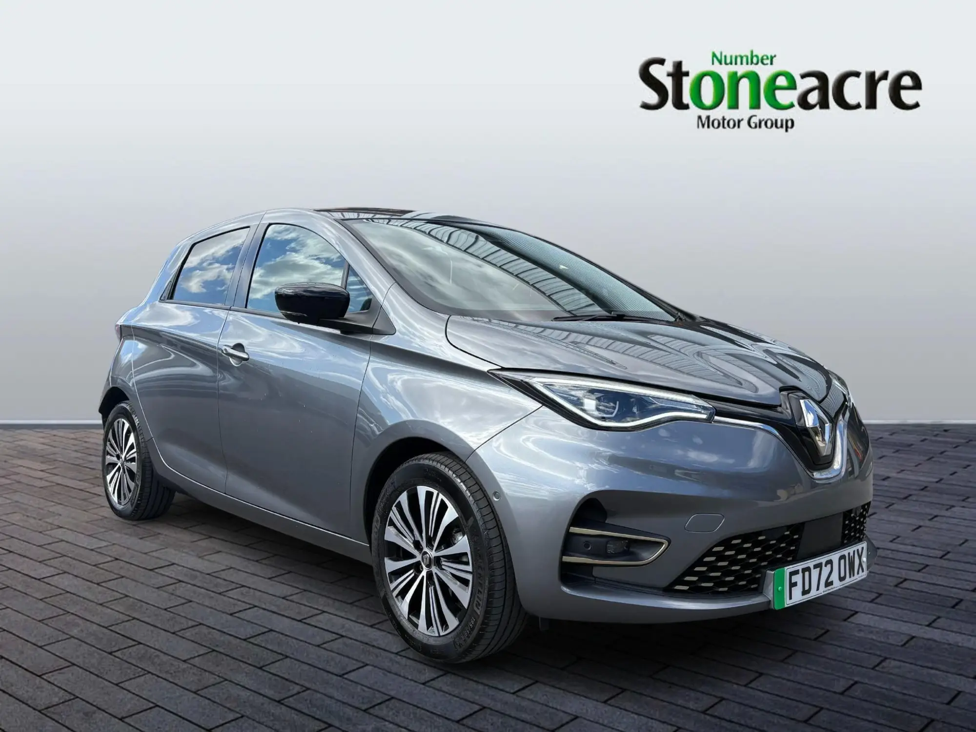 Renault Zoe R135 EV50 52kWh Techno Auto 5dr (Boost Charge) FD72OWX Image 1