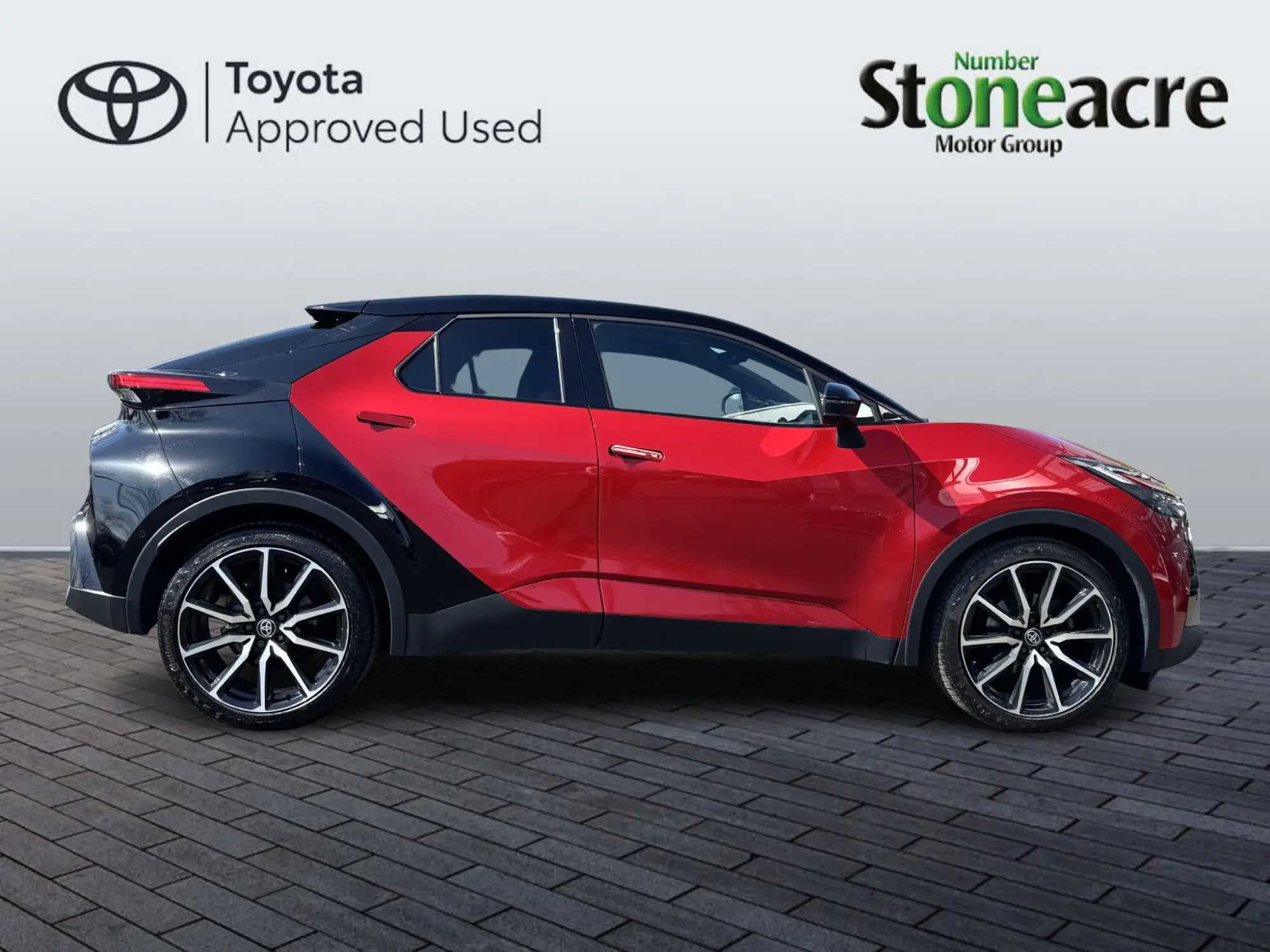 Toyota C-HR Self-Charging Hybrid Image 2