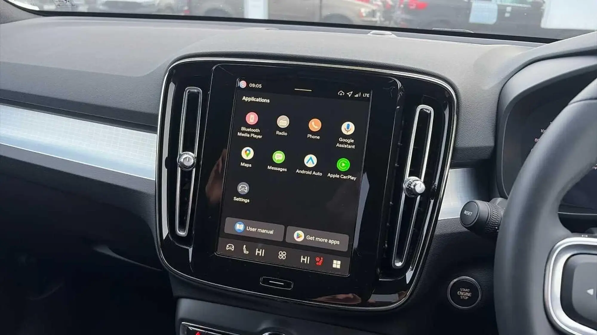 Volvo XC40 Image 12