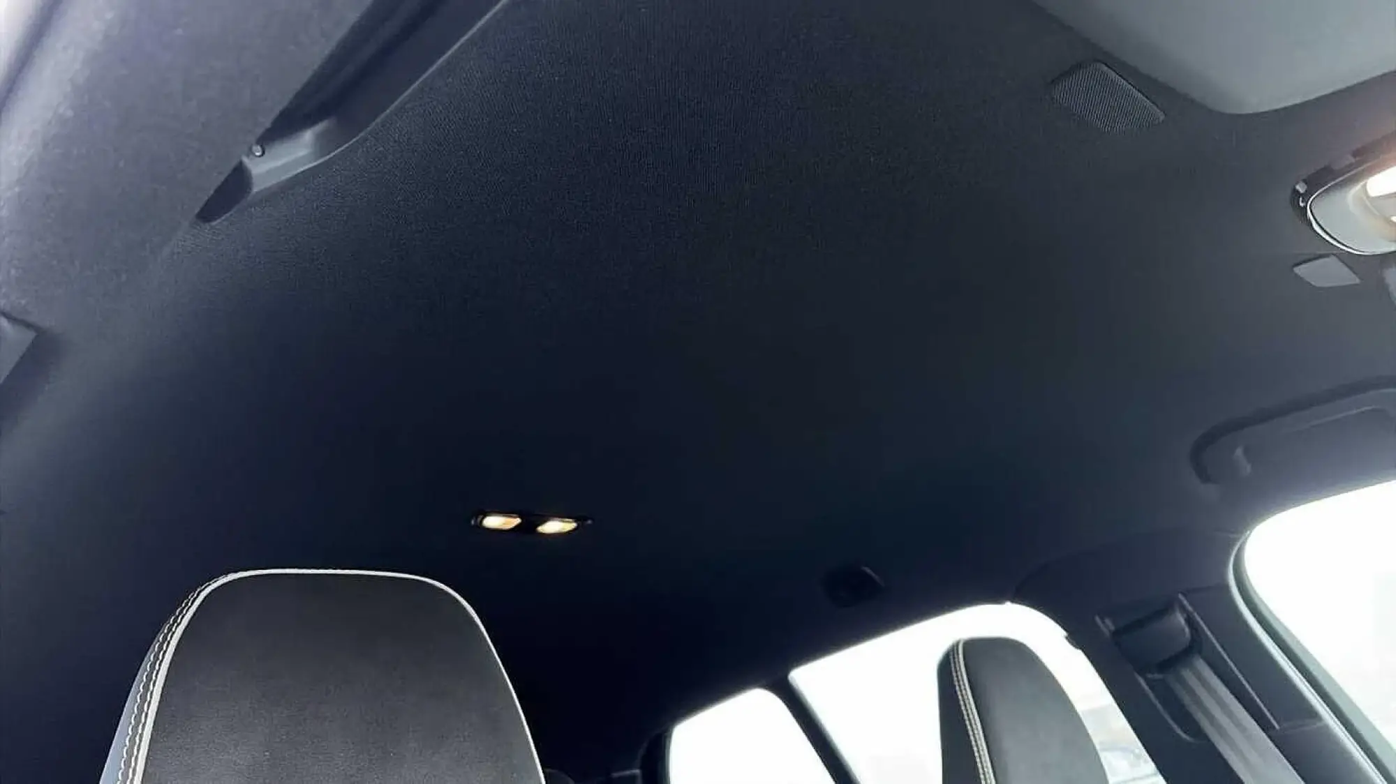 Volvo XC40 Image 26
