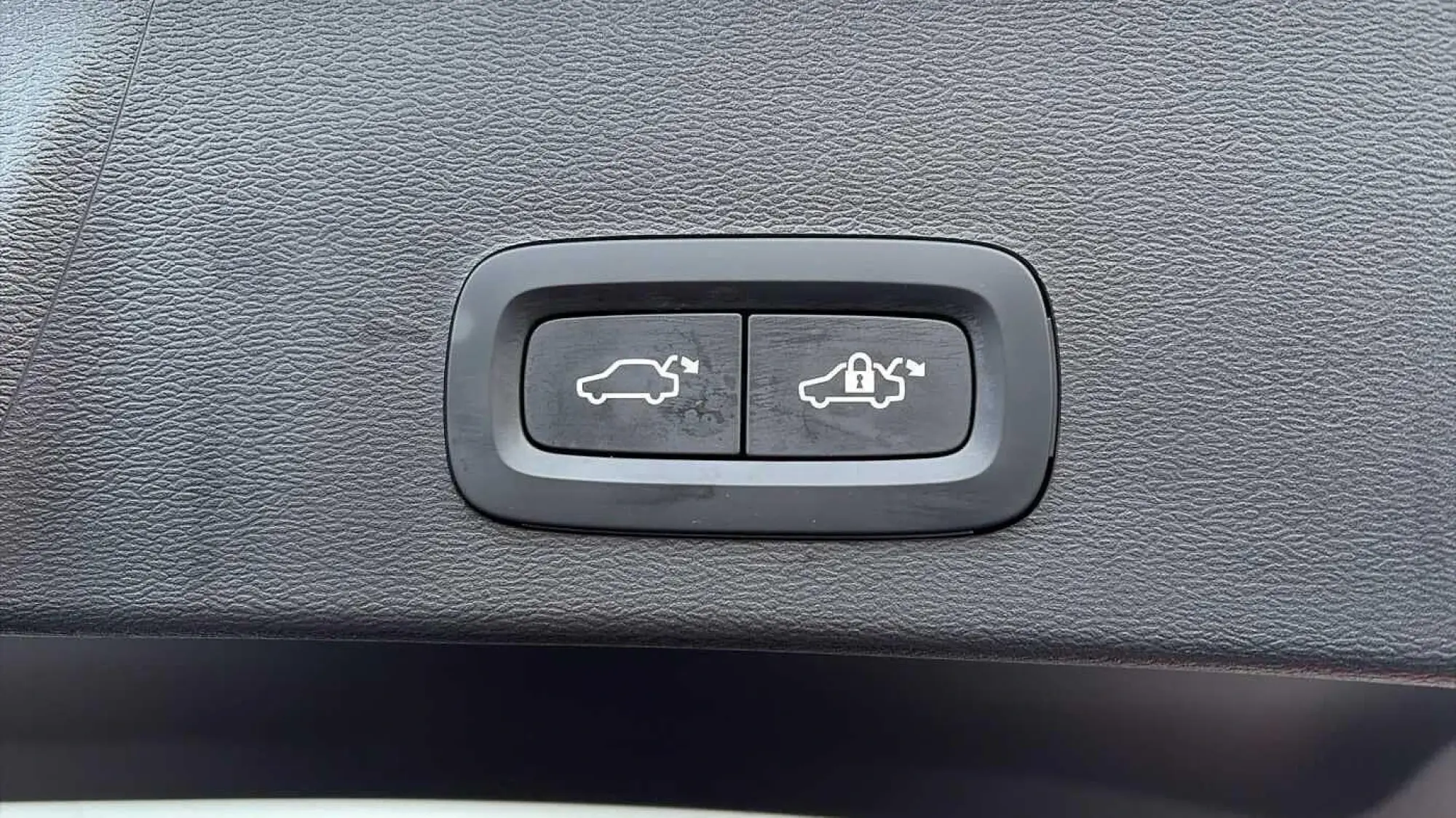 Volvo XC40 Image 30