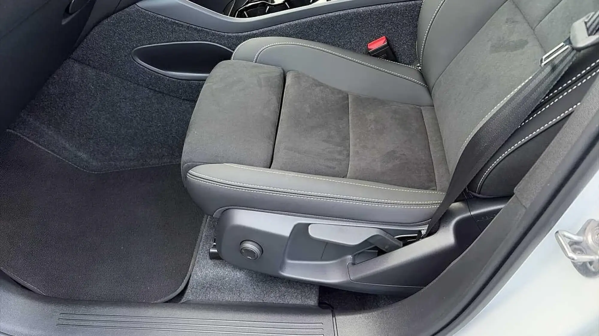 Volvo XC40 Image 37
