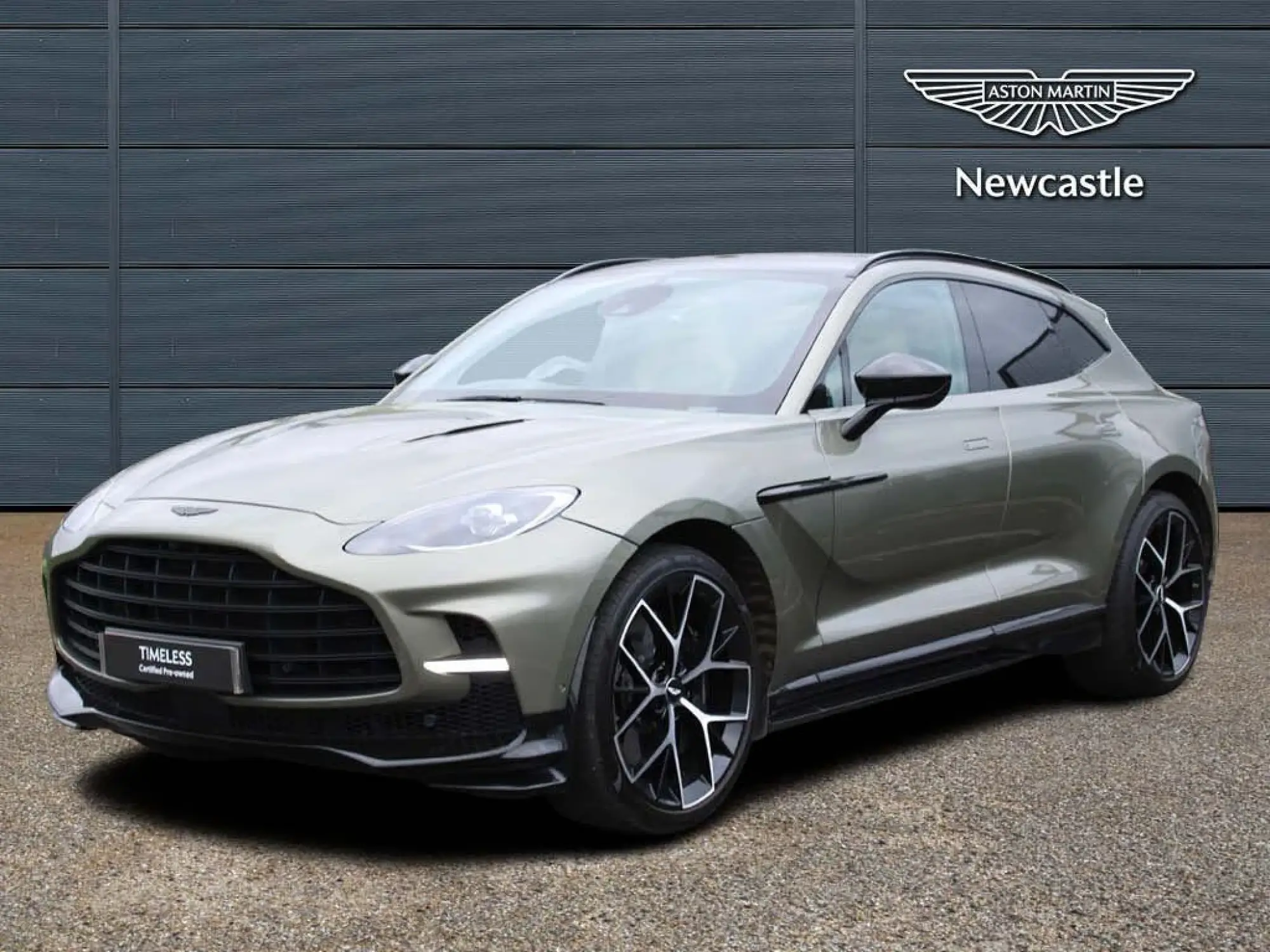 Aston Martin DBX 4.0 V8 707 SUV 5dr Petrol Auto 4WD Euro 6 (s/s) (707 ps) NY23JNL Image 3