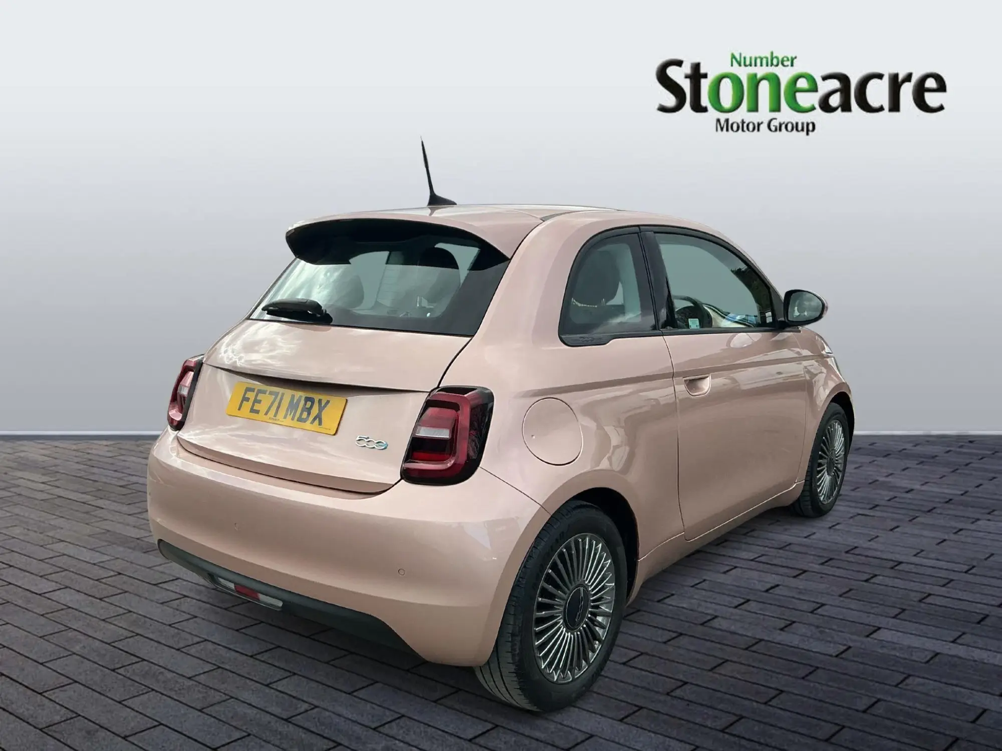 Fiat 500e 87kW Icon 42kWh 3dr Auto FE71MBX Image 3