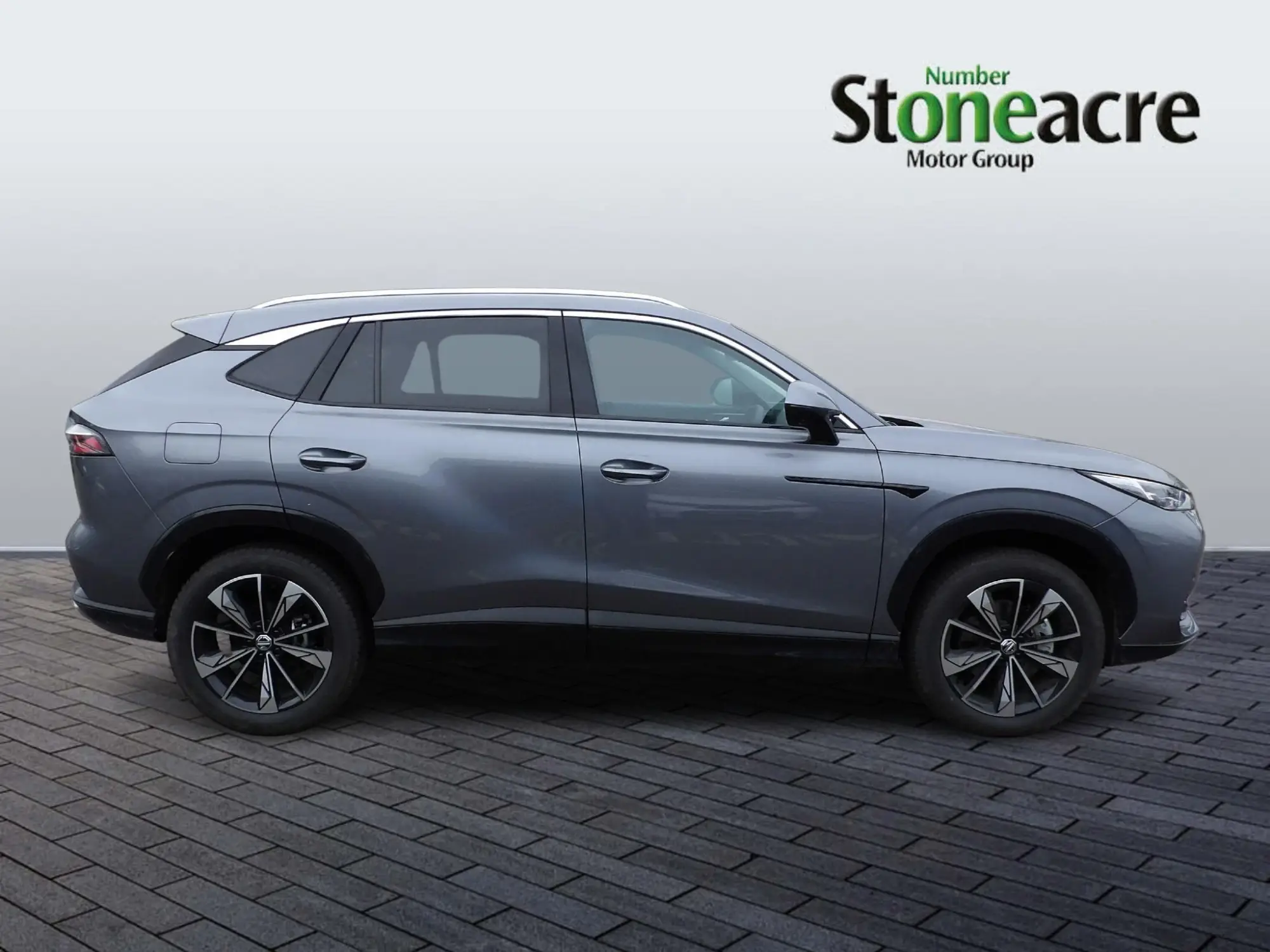 MG HS 1.5 T-GDI Trophy DCT Euro 6 (s/s) 5dr FH75AFU Image 2