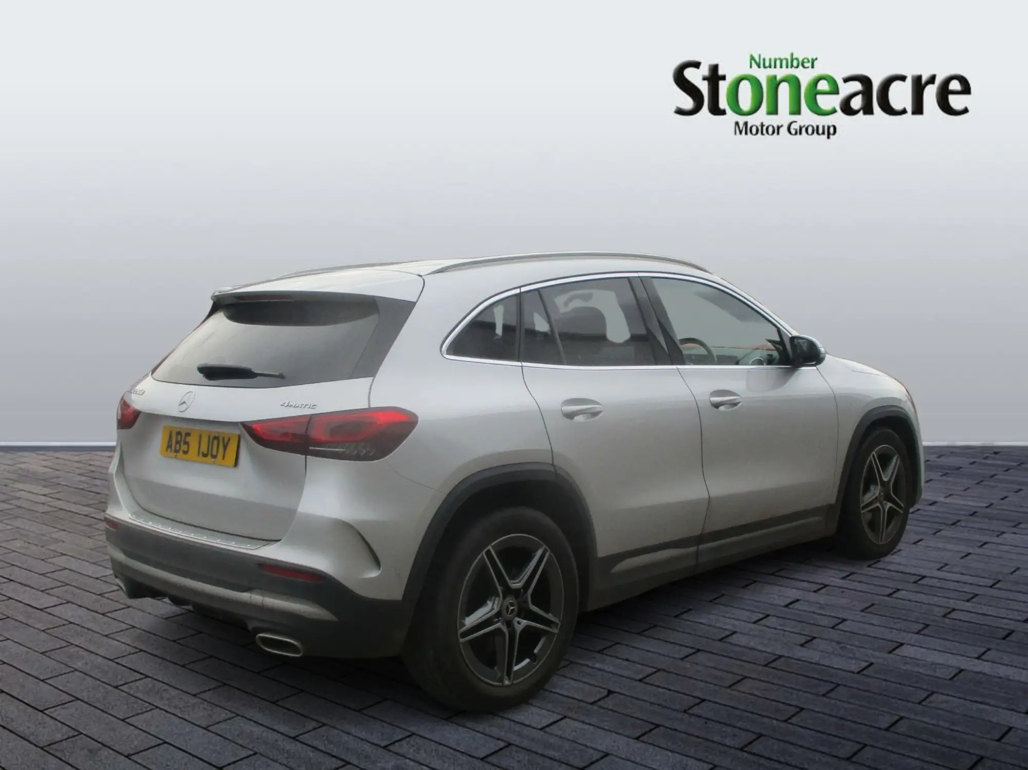Mercedes-Benz GLA 2.0 GLA220d AMG Line 8G-DCT 4MATIC Euro 6 (s/s) 5dr AB51JOY Image 3