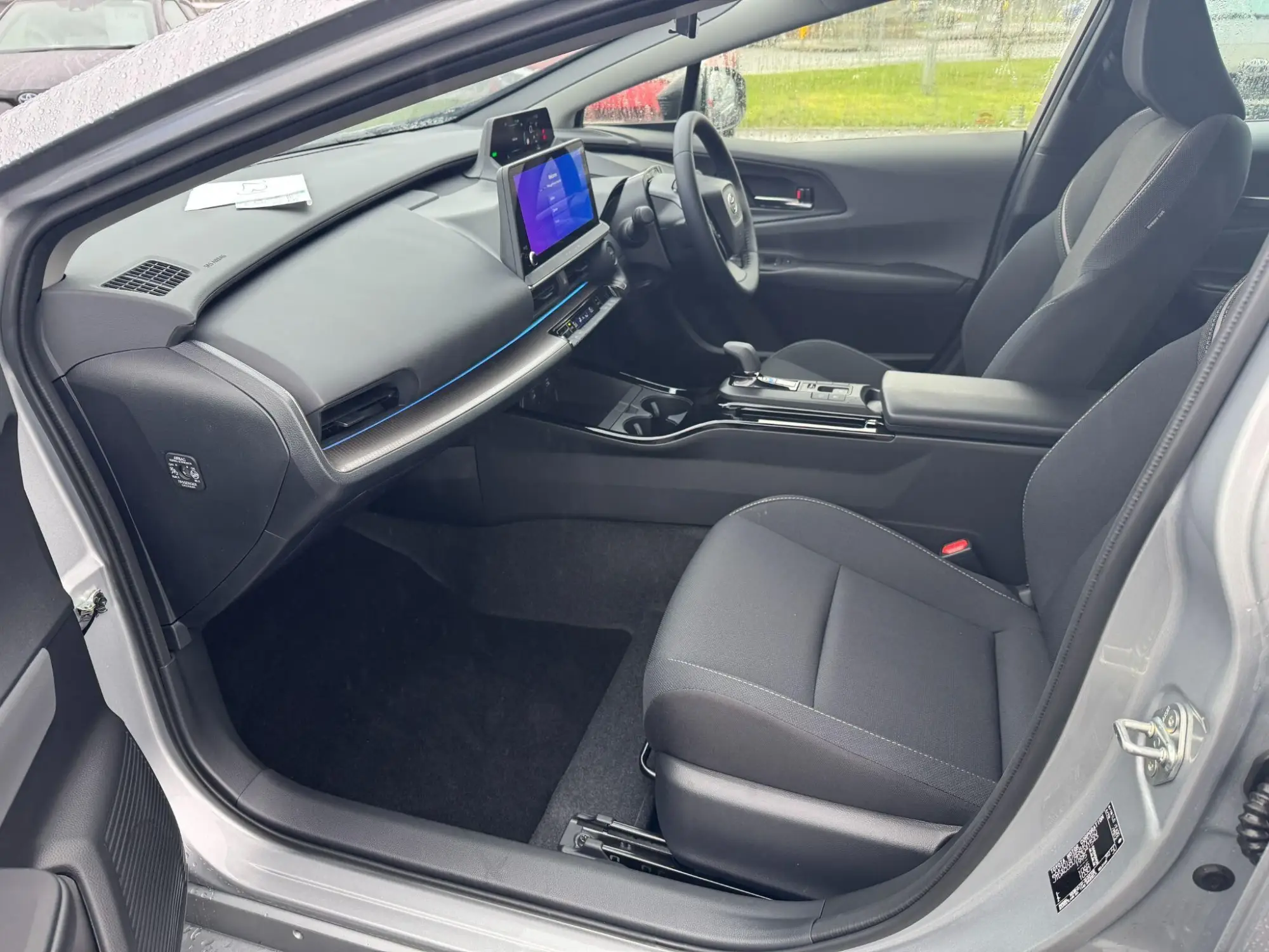 Toyota Prius Plug-in Hybrid Image 13