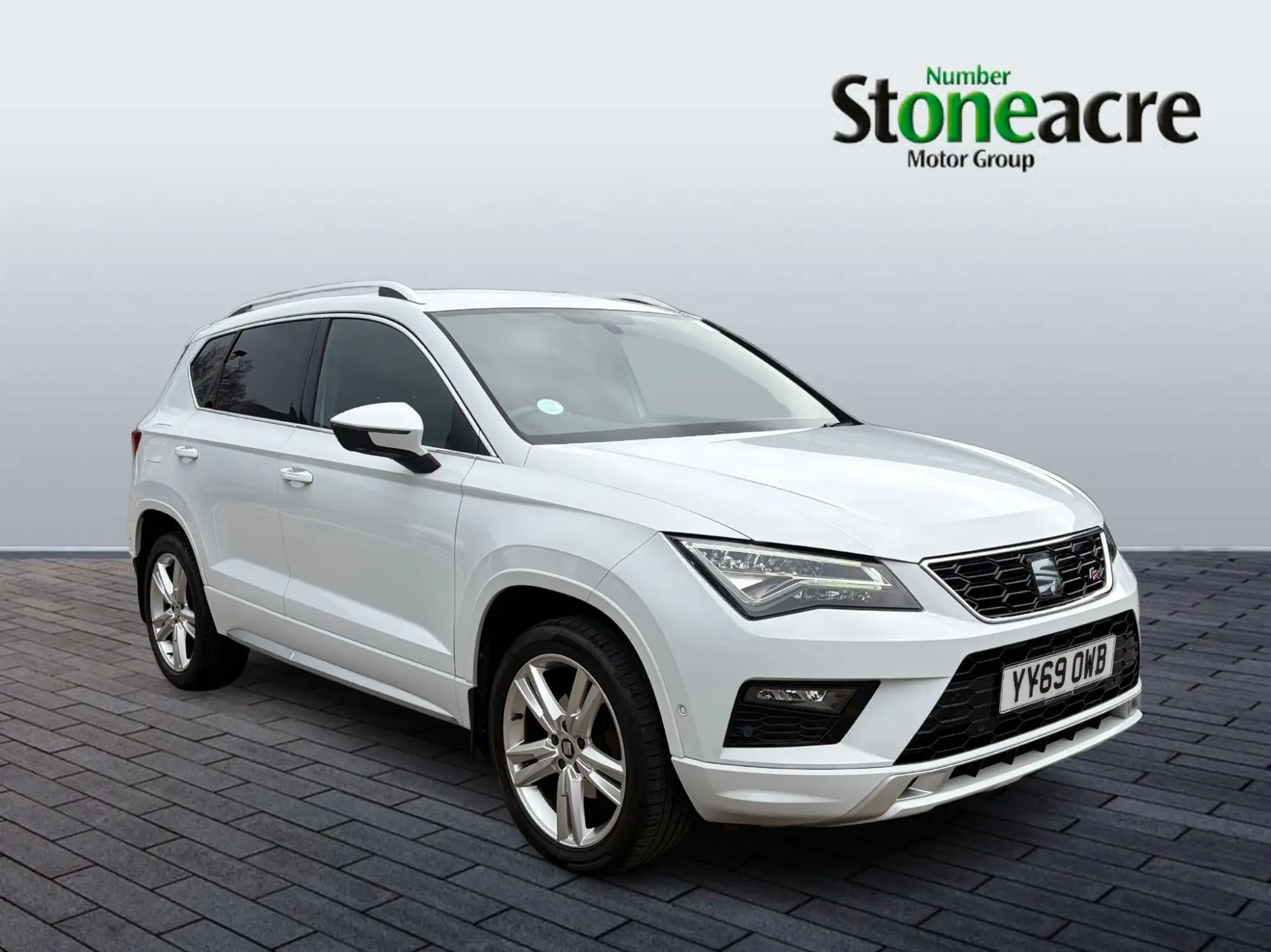 SEAT Ateca 1.5 TSI EVO FR Euro 6 (s/s) 5dr YY69OWB Image 1