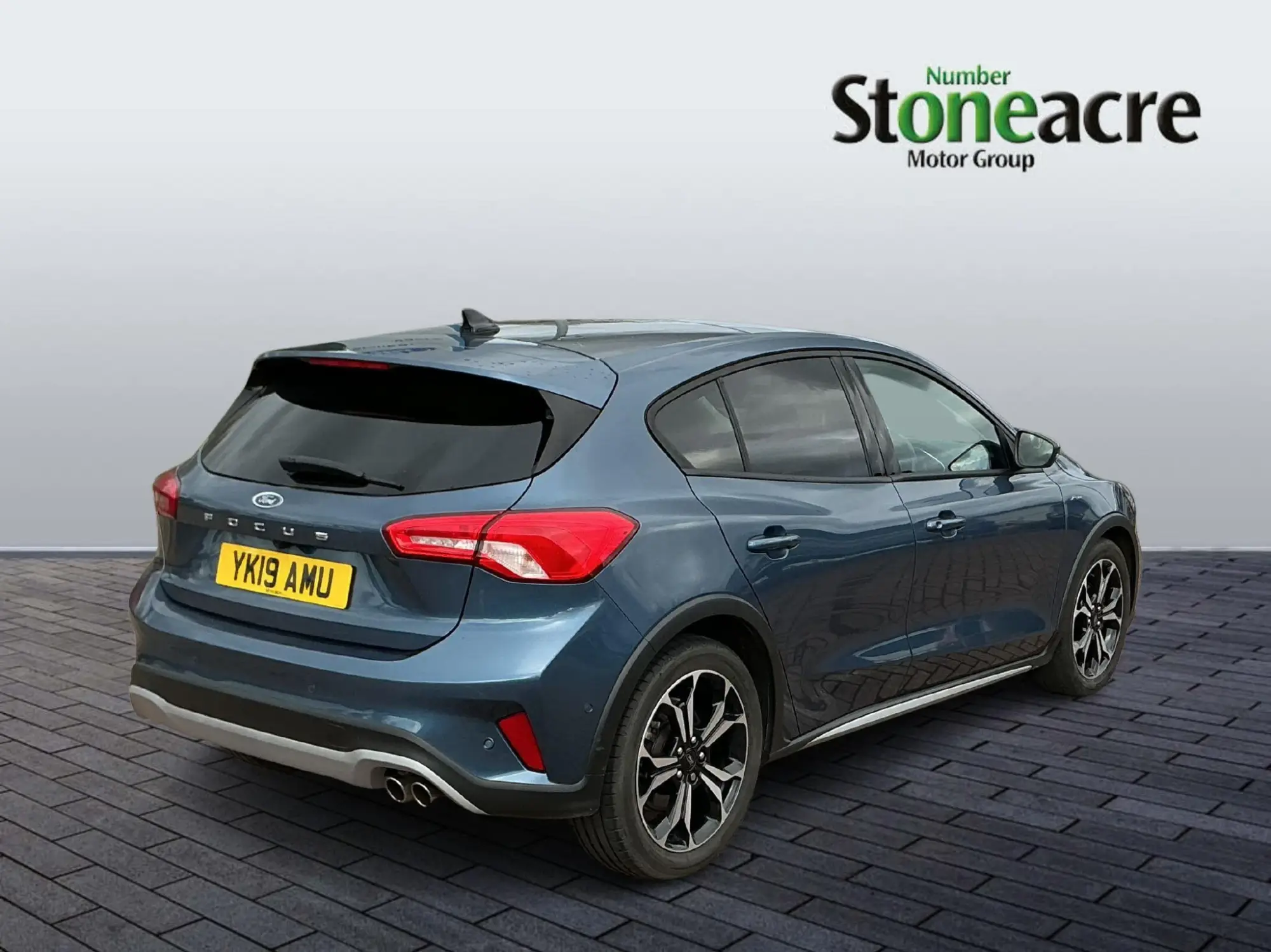 Ford Focus 1.5 EcoBoost 150 Active X 5dr YK19AMU Image 3