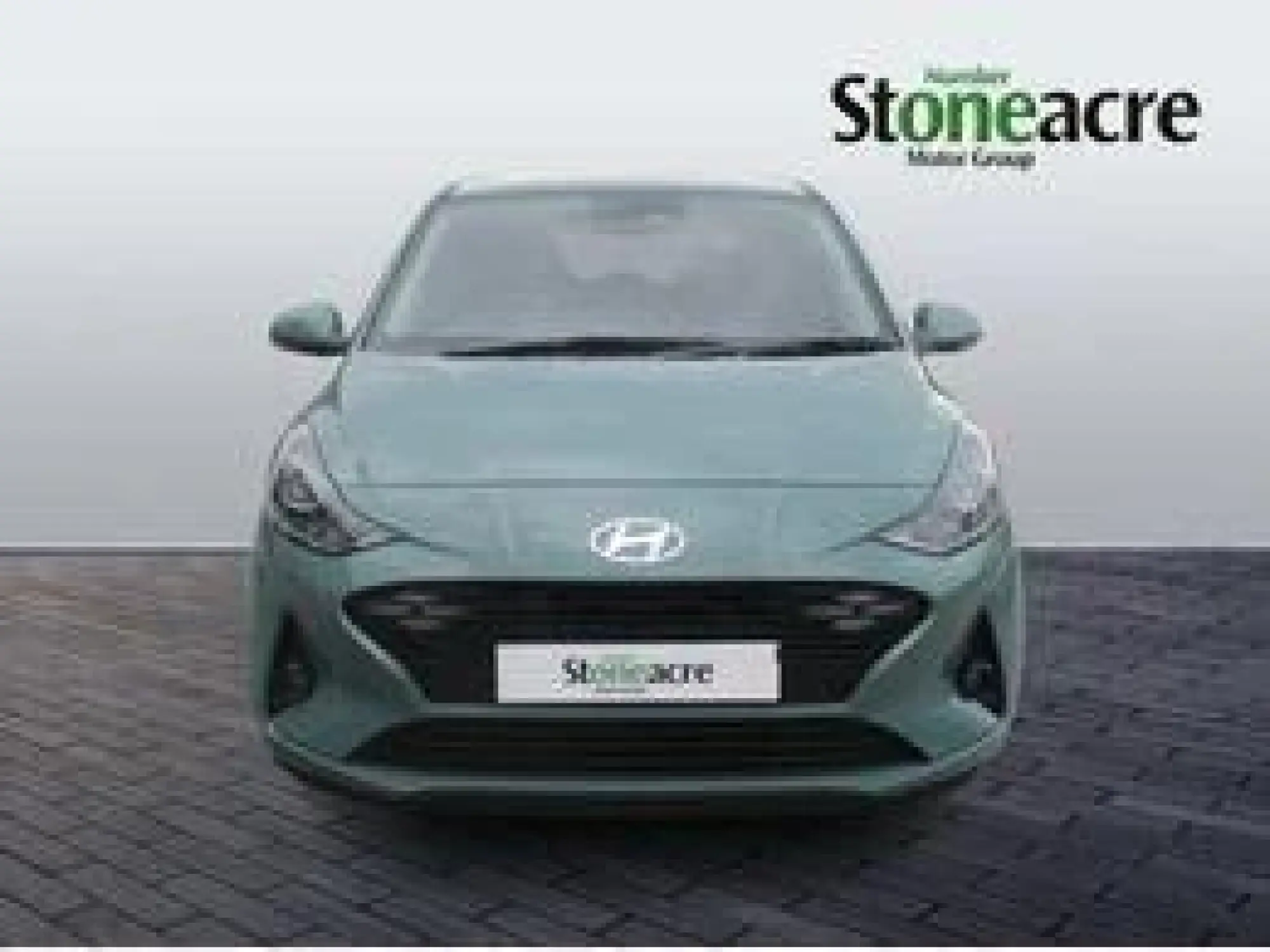 Hyundai i10 1.0 Advance Auto Euro 6 (s/s) 5dr YP26UYW Image 2