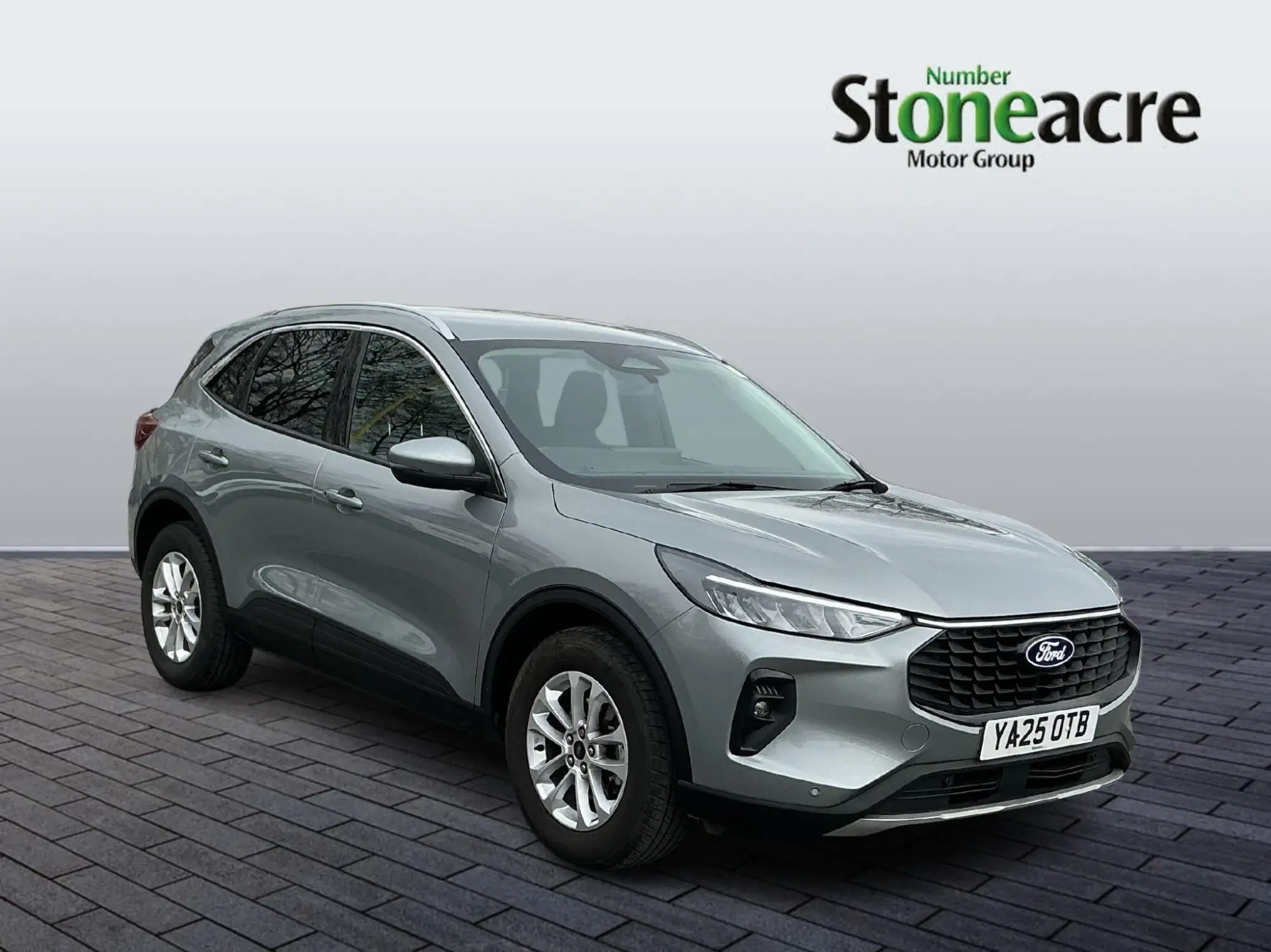 Ford Kuga 1.5T EcoBoost Titanium Euro 6 (s/s) 5dr YA25OTB Image 1