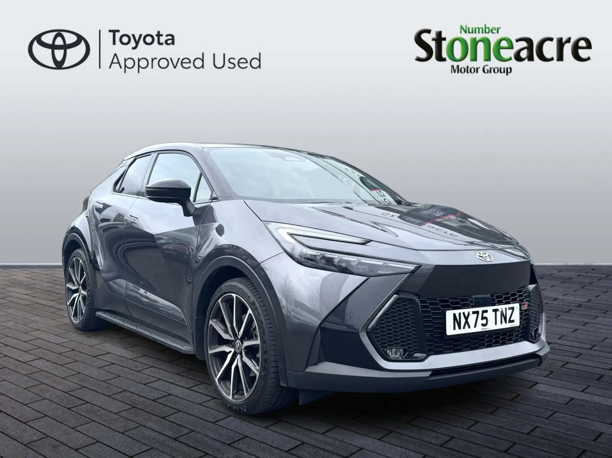 Toyota C-HR Plug-in Hybrid 2.0 VVT-h 13.6 kWh GR SPORT CVT Euro 6 (s/s) 5dr NX75TNZ Image 1