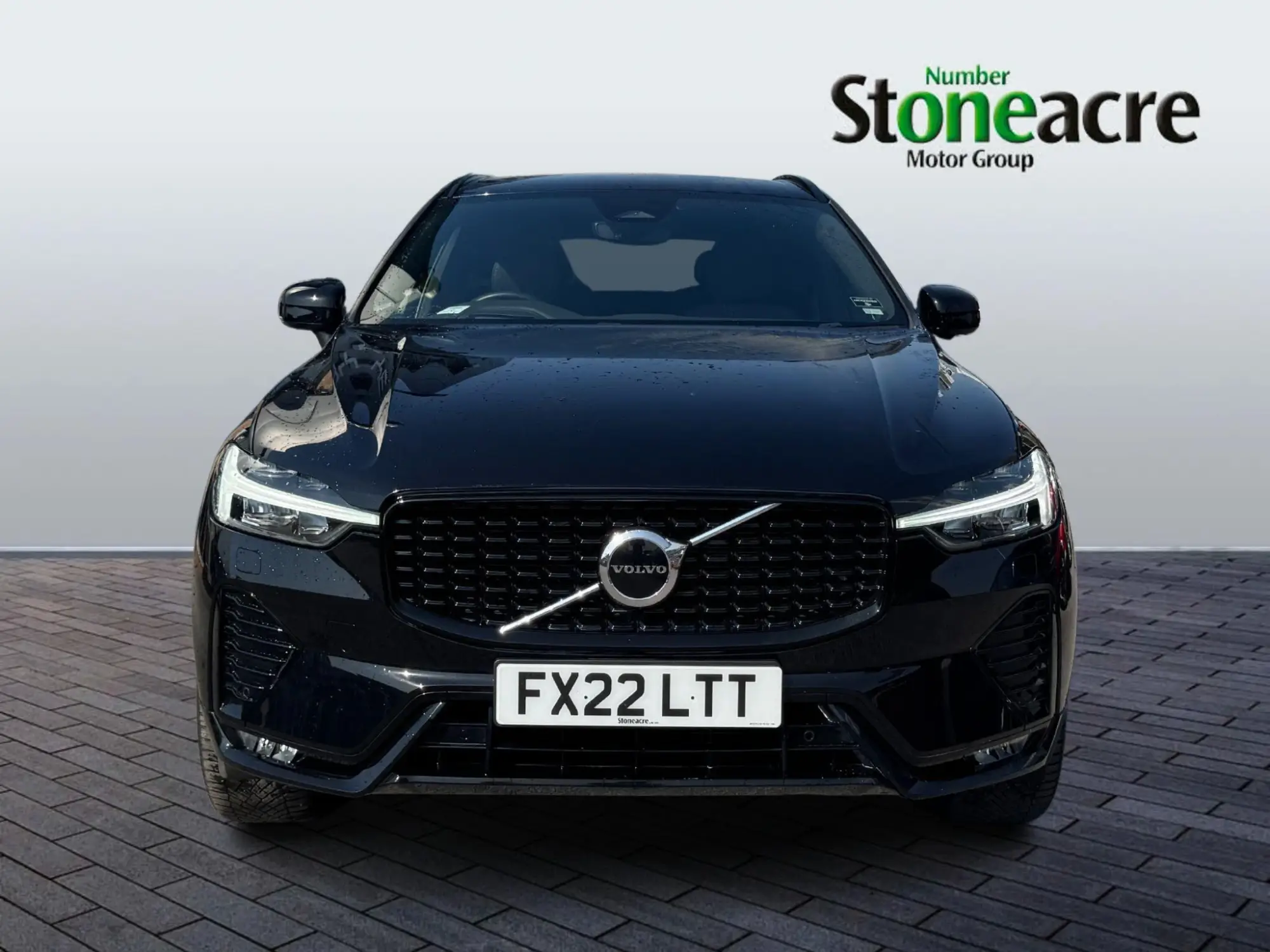 Volvo XC60 Image 2
