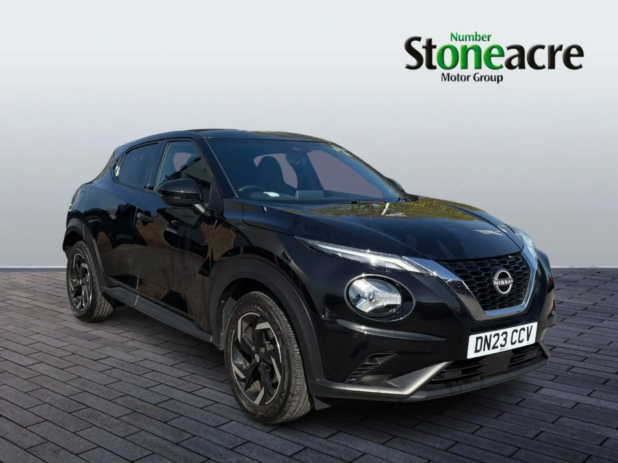 Nissan Juke 1.0 DiG-T N-Connecta 5dr DN23CCV Image 1