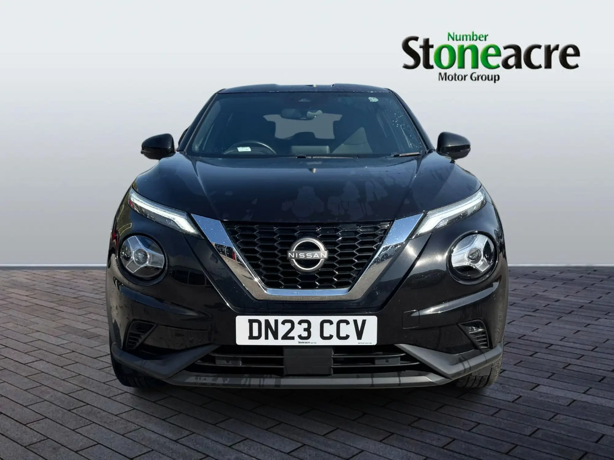 Nissan Juke 1.0 DiG-T N-Connecta 5dr DN23CCV Image 2