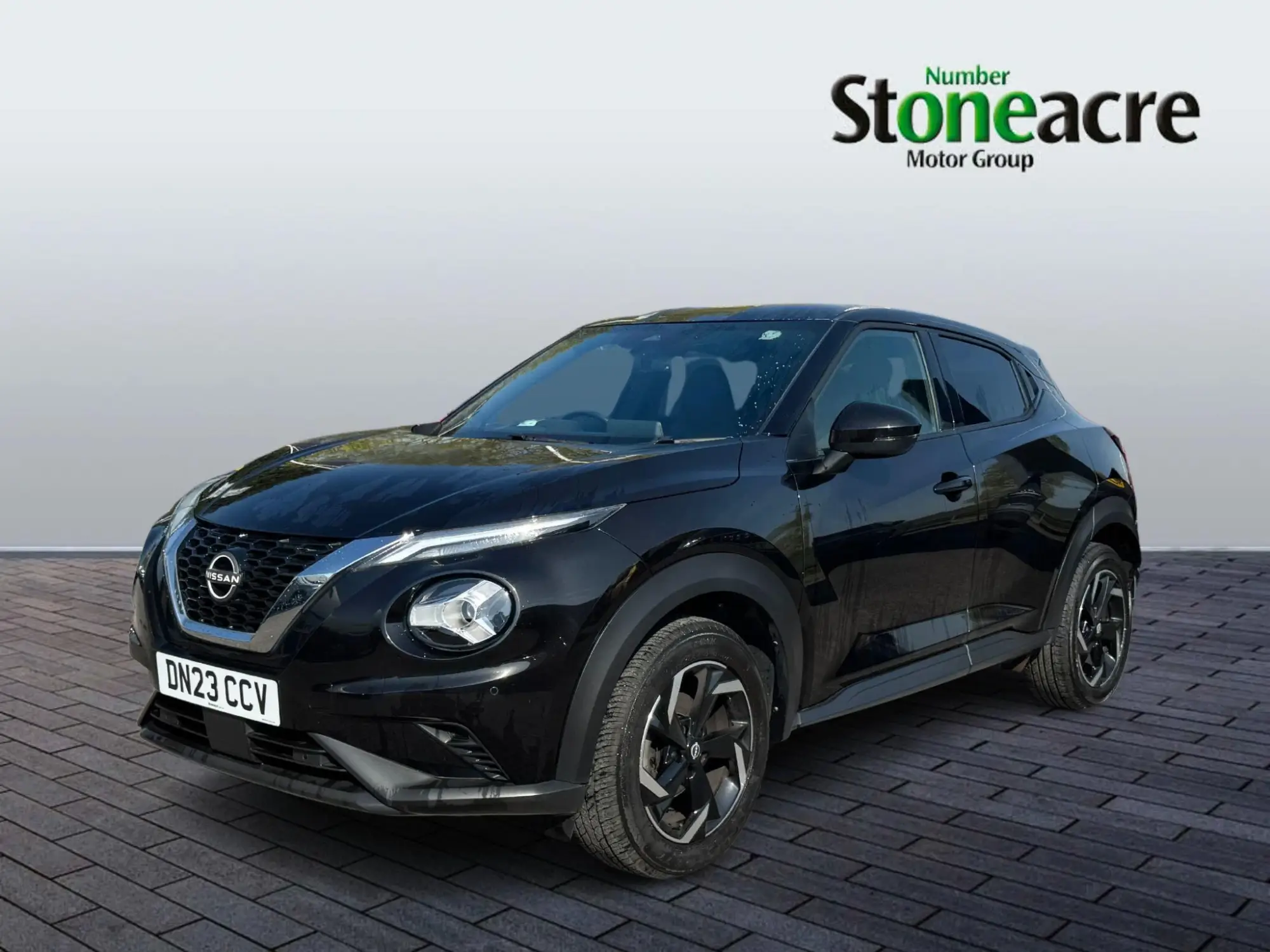 Nissan Juke 1.0 DiG-T N-Connecta 5dr DN23CCV Image 3