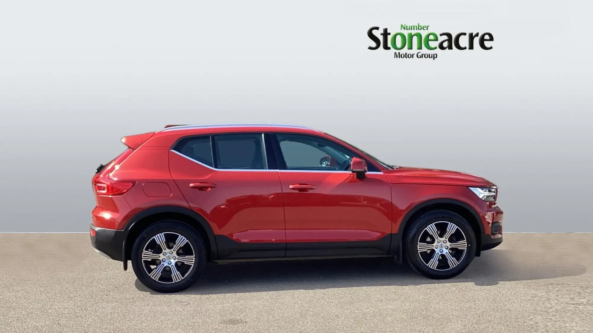 Volvo XC40 1.5 T3 [163] Inscription 5dr Geartronic YR70LGZ Image 3