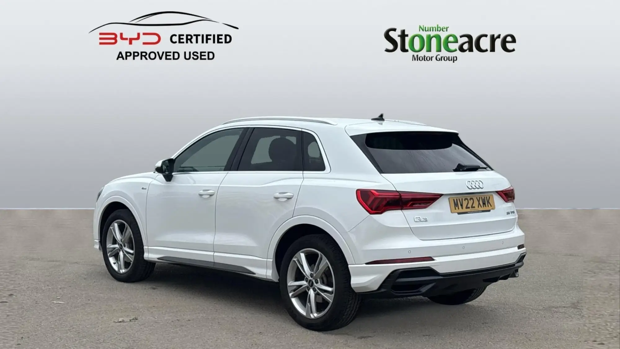 Audi Q3 1.5 TFSI CoD 35 S line SUV 5dr Petrol Manual Euro 6 (s/s) (150 ps) MV22XWK Image 2