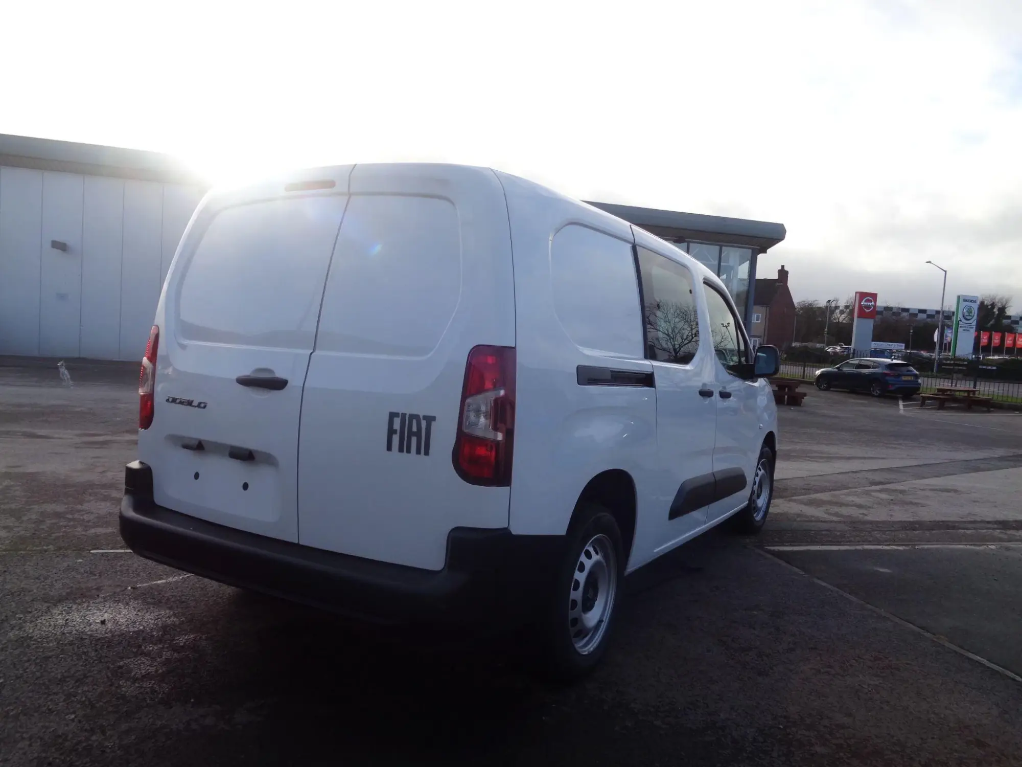 Fiat Doblo Panel Van 1.5 Multijet3 1000Kg Manual Maxi LWB Euro 6 (s/s) 6dr YN26DNO Image 3