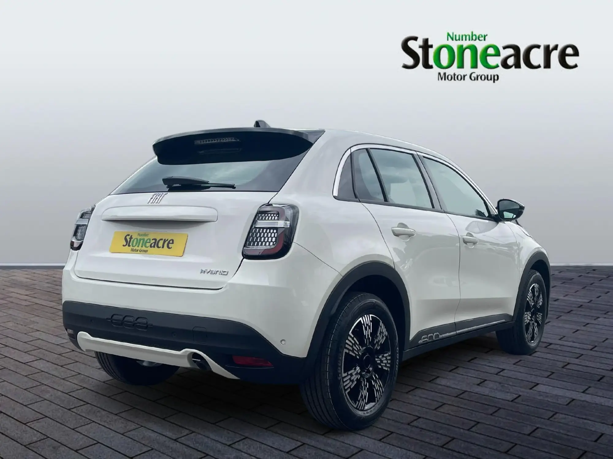 Fiat 600 1.2 MHEV 136 e-DCT Euro 6 (s/s) 5dr FX75EVM Image 3