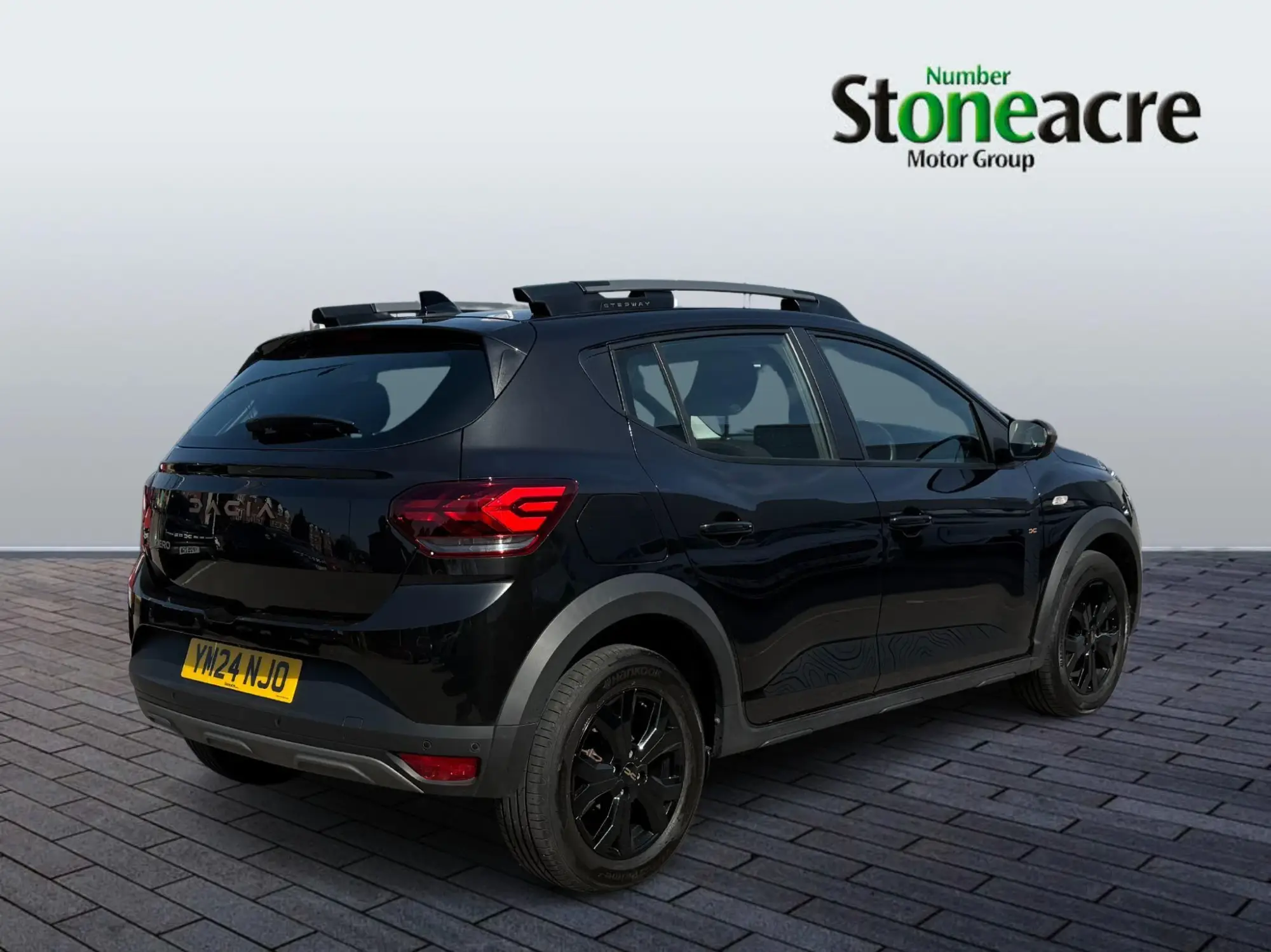 Dacia Sandero Stepway 1.0 TCe Extreme 5dr YM24NJO Image 3