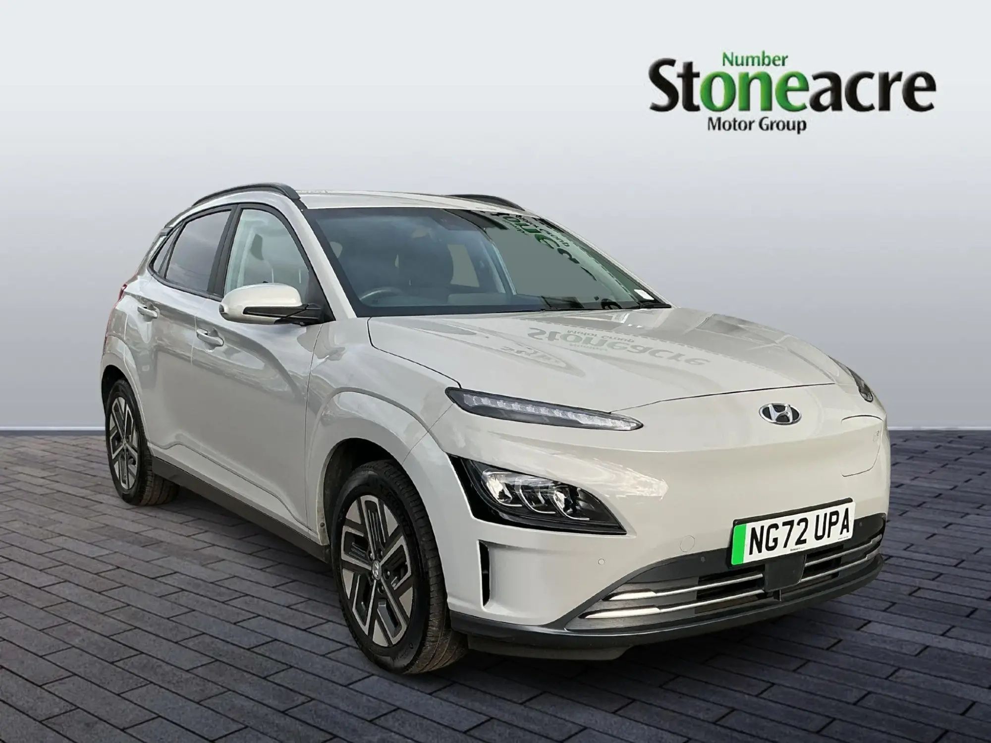 Hyundai KONA 39kWh Premium Auto 5dr (10.5kW Charger) NG72UPA Image 1