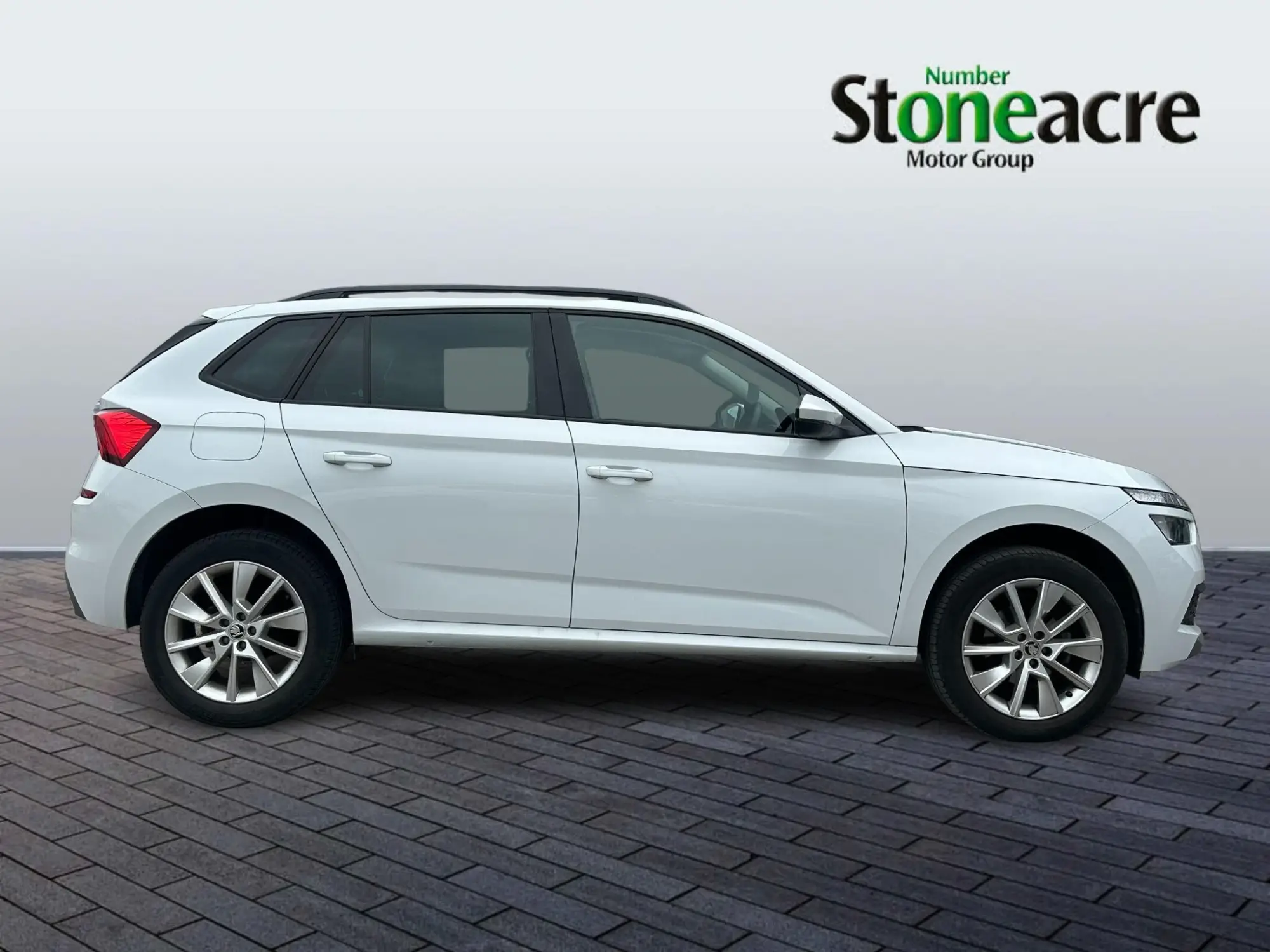 Skoda Kamiq 1.0 TSI SE Drive Euro 6 (s/s) 5dr YT23KMM Image 2