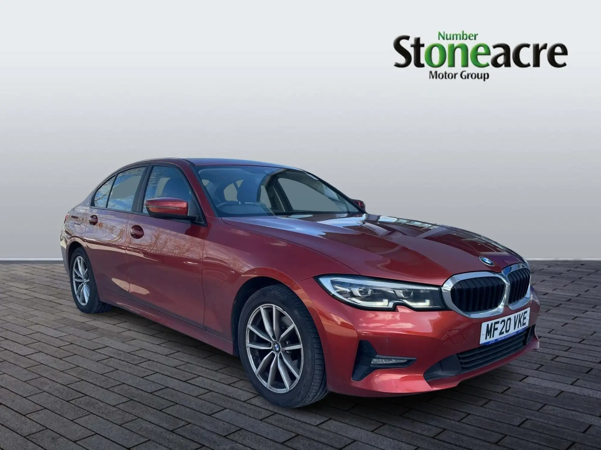 BMW 3 Series 2.0 320d SE Auto Euro 6 (s/s) 4dr MF20VKE Image 1
