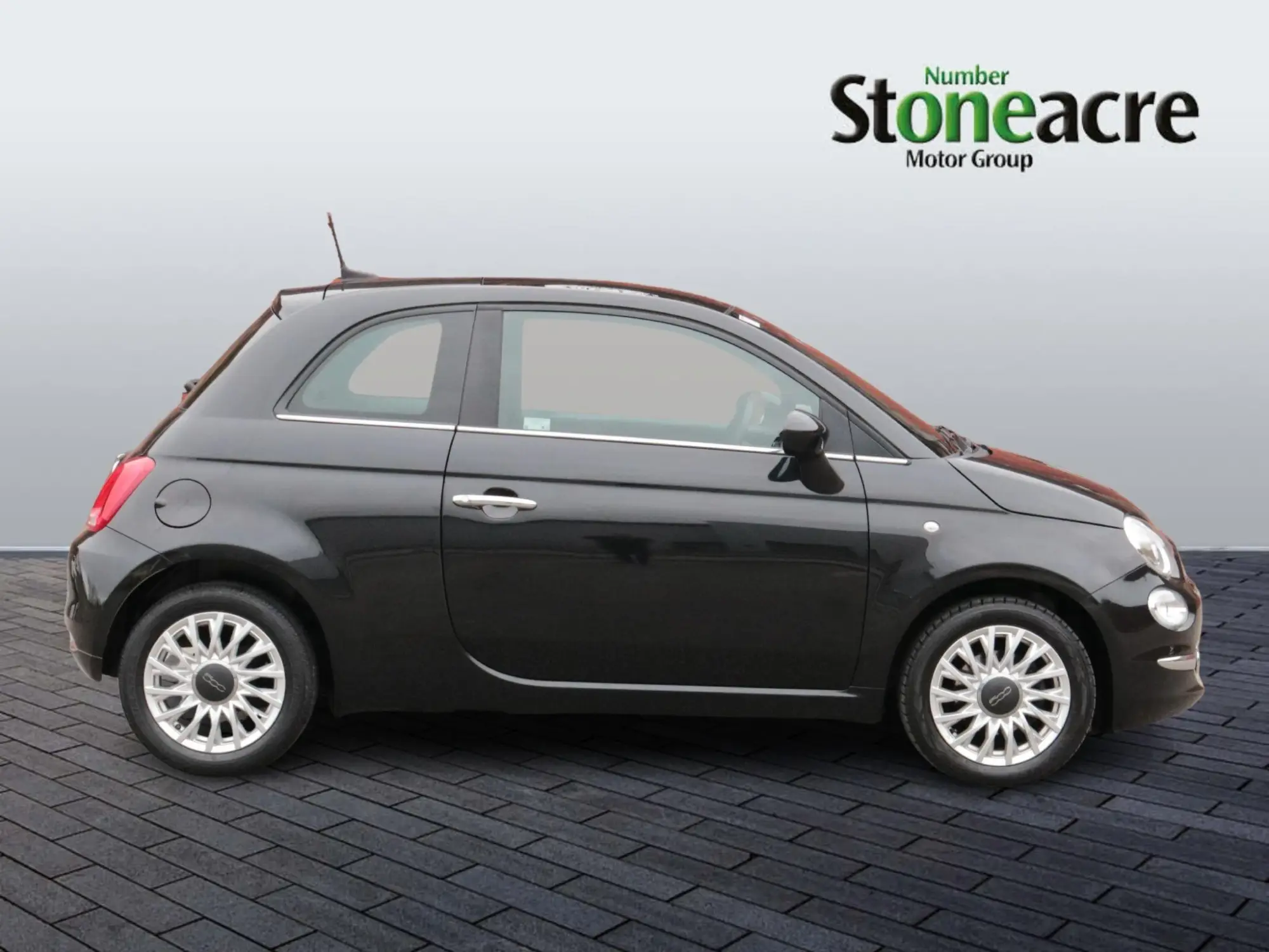 Fiat 500 Hybrid 500 1.0 70hp Mild Hybrid WO23YYW Image 2