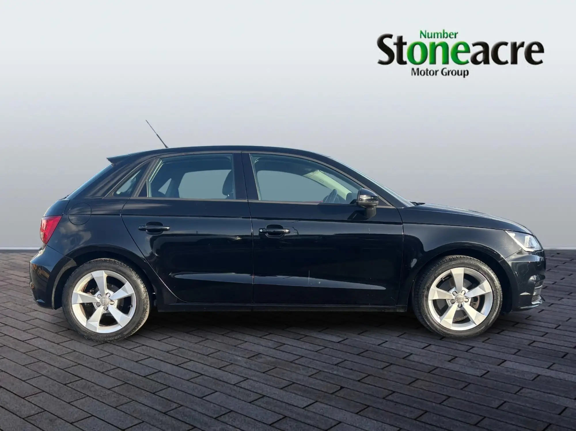 Audi A1 1.4 TFSI Sport Sportback Euro 6 (s/s) 5dr NU17EVL Image 2