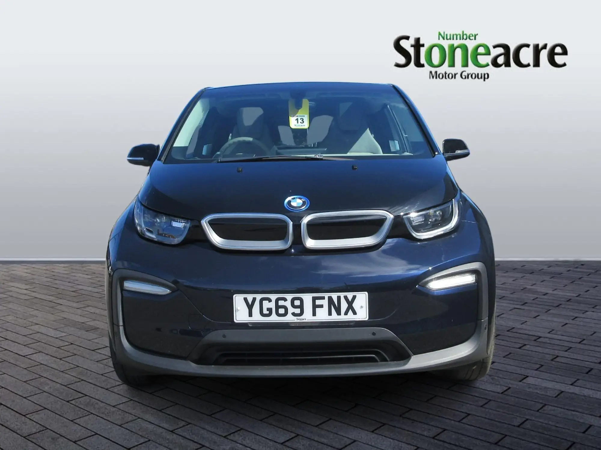 BMW i3 42.2kWh Auto 5dr YG69FNX Image 2