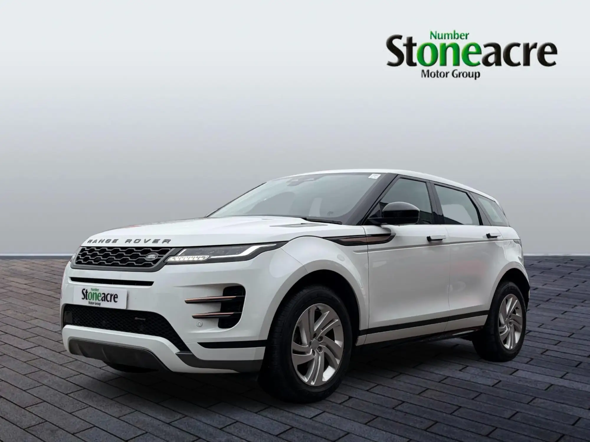 Land Rover Range Rover Evoque 2.0 D200 MHEV R-Dynamic S Auto 4WD Euro 6 (s/s) 5dr NX22OGW Image 3
