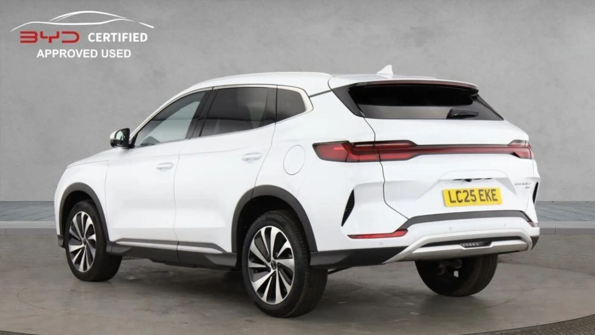 BYD Seal U 1.5 DM-i 26.6kWh Comfort CVT Auto Euro 6 (s/s) 5dr LC25EKE Image 2