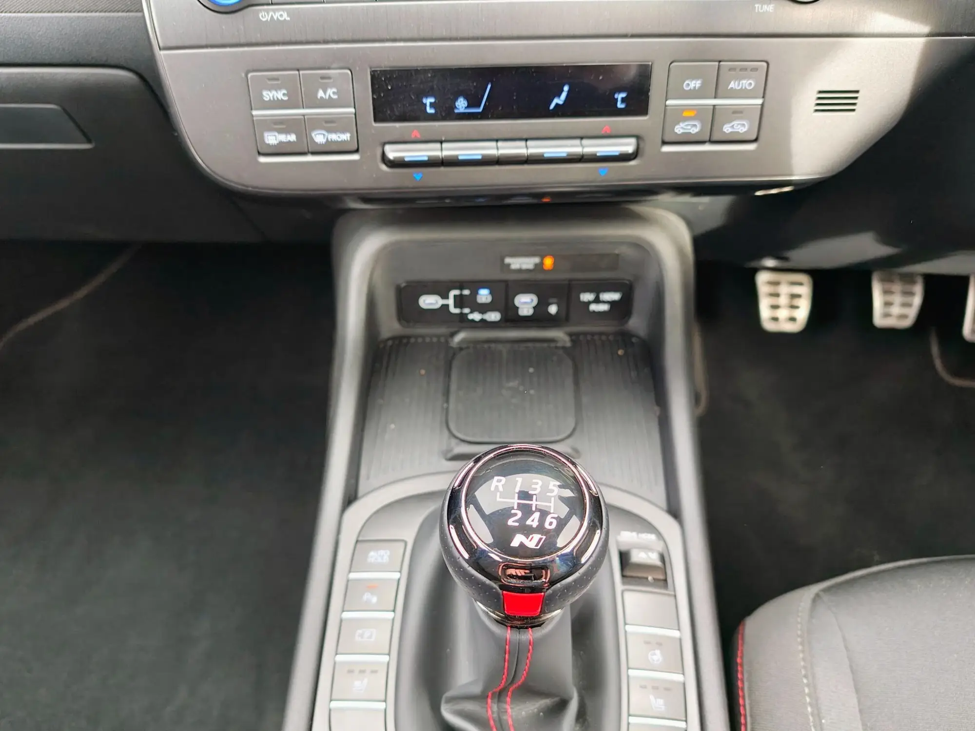 Hyundai KONA Image 22 Hyundai KONA Image 22