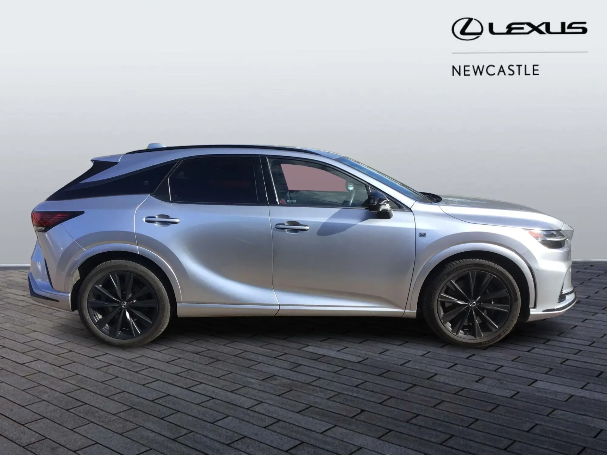 Lexus RX 500h 2.4 Direct4 F-Sport 5dr Auto NJ73UTG Image 2