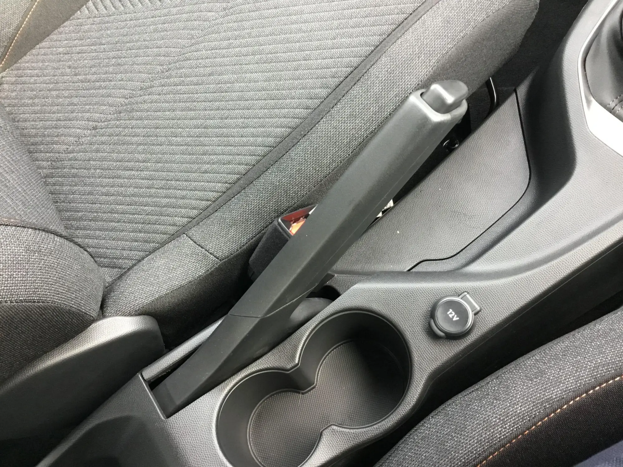 Peugeot 208 Image 31
