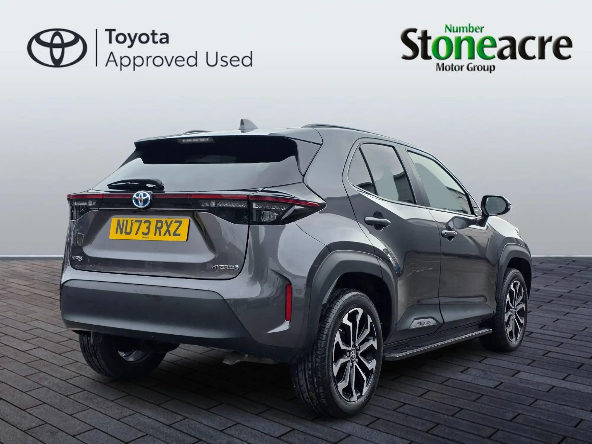 Toyota Yaris Cross 1.5 Hybrid Design 5dr CVT NU73RXZ Image 2