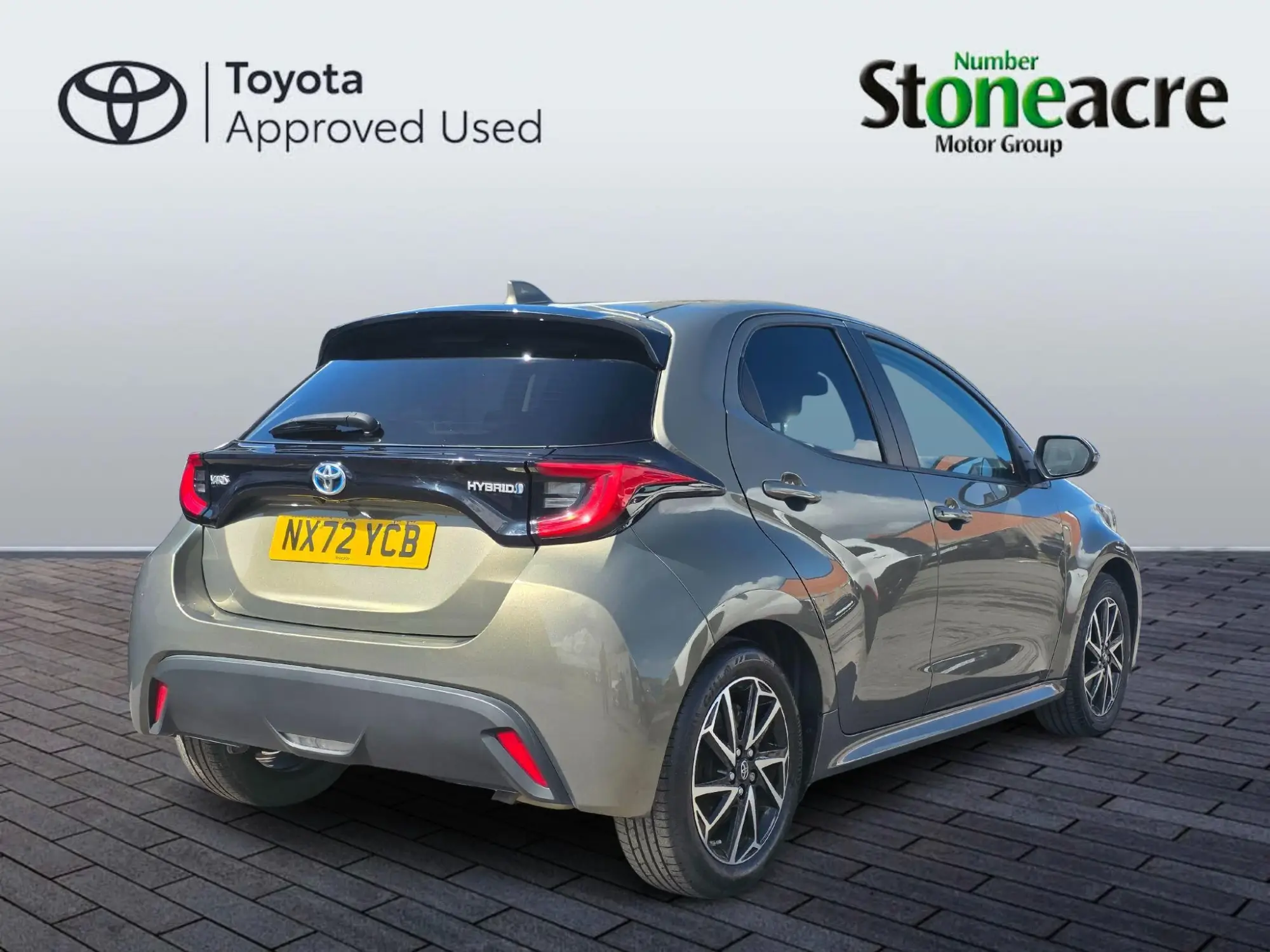 Toyota Yaris Image 2